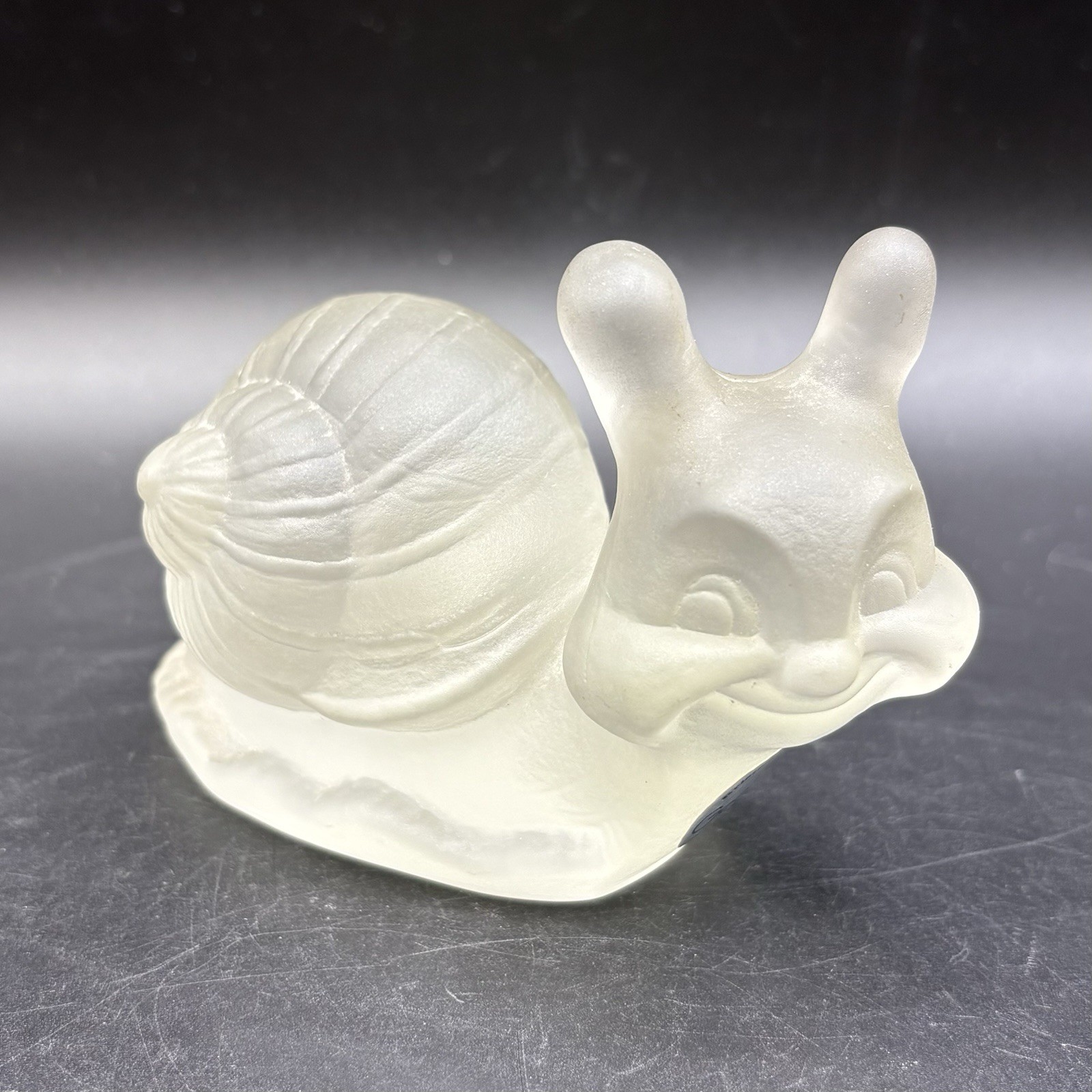 Vtg Goebel Art Glass Crystal Smiling Happy Snail Cottagecore Paperweight 4” X 3”