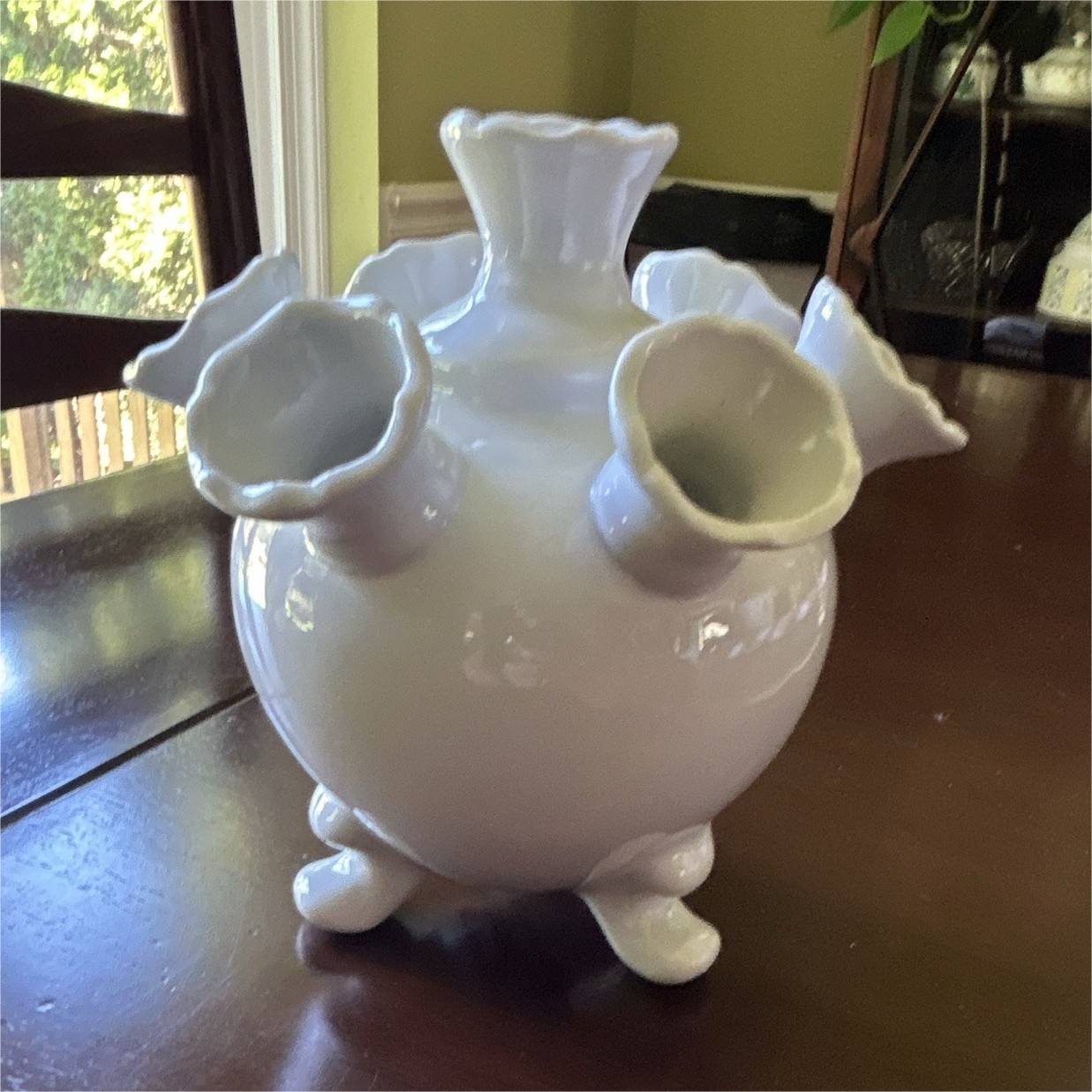 Andrea by Sadek Meadow Flower White Glossy Ceramic 3-Spout Footed Vase