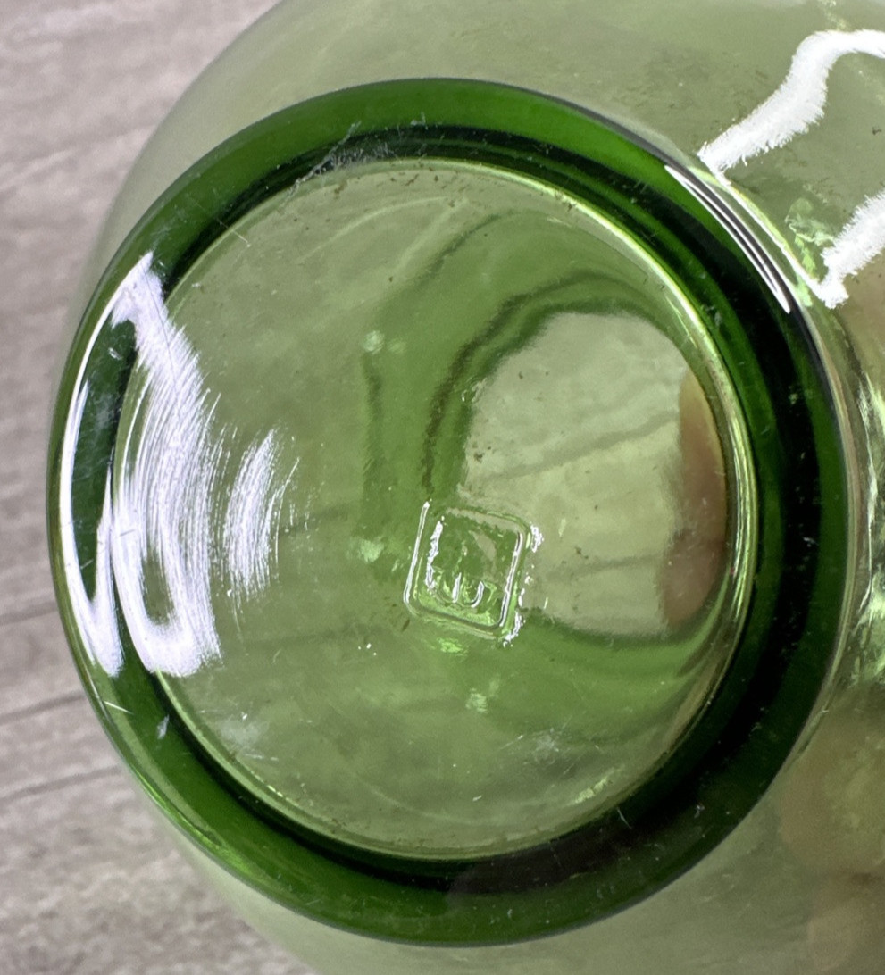 Vintage Forest Green Anchor Clear Glass Bud Vase Crimped Rim Pretty 3.25″ T