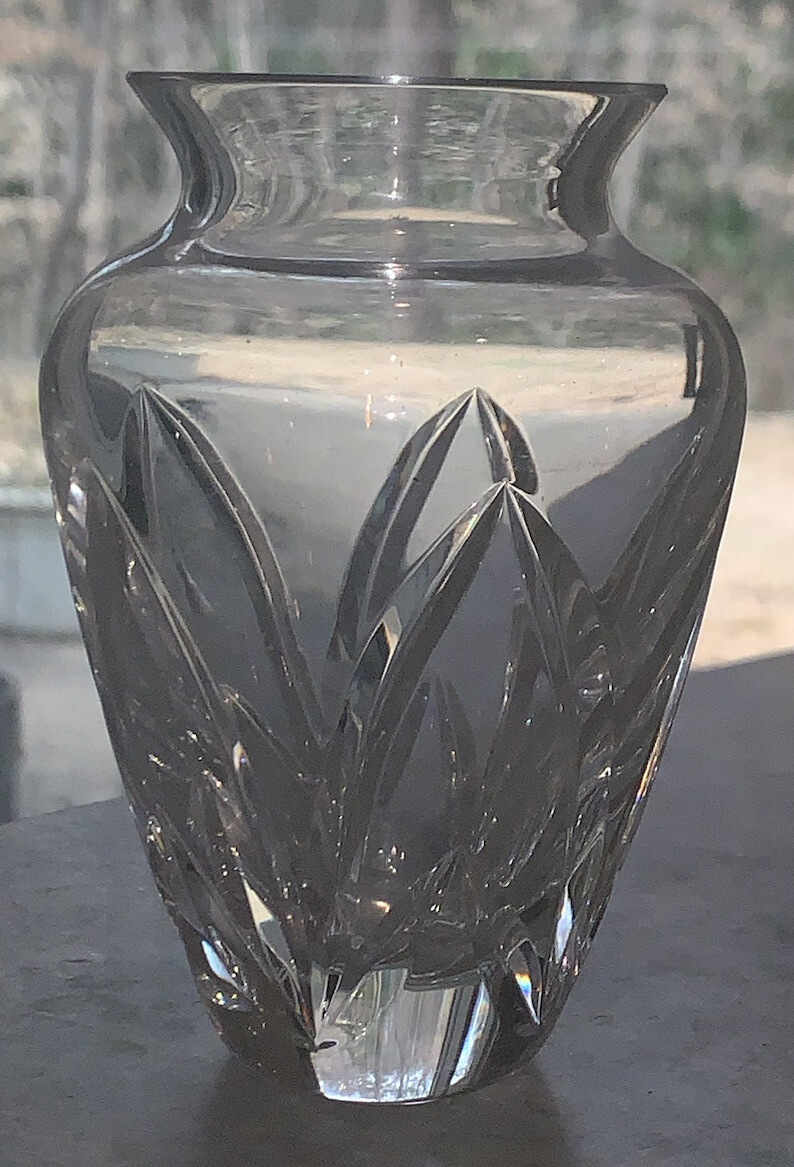 Waterford Posey Attendant Crystal Vase 4.5”T 3”W 2.25”Diam Top Friendship Arch