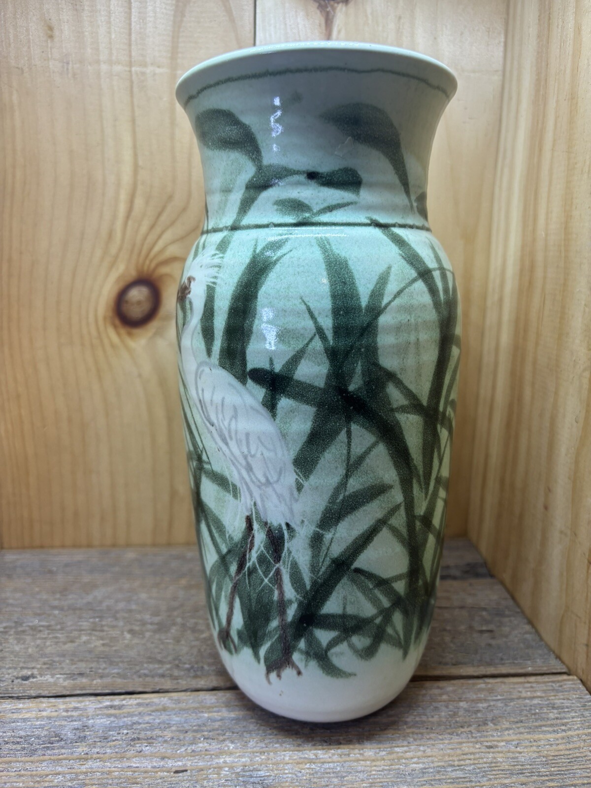 Rare Art Pottery Vase Large Pale Green Heron Egret Crane Coastal Scene Wetlands