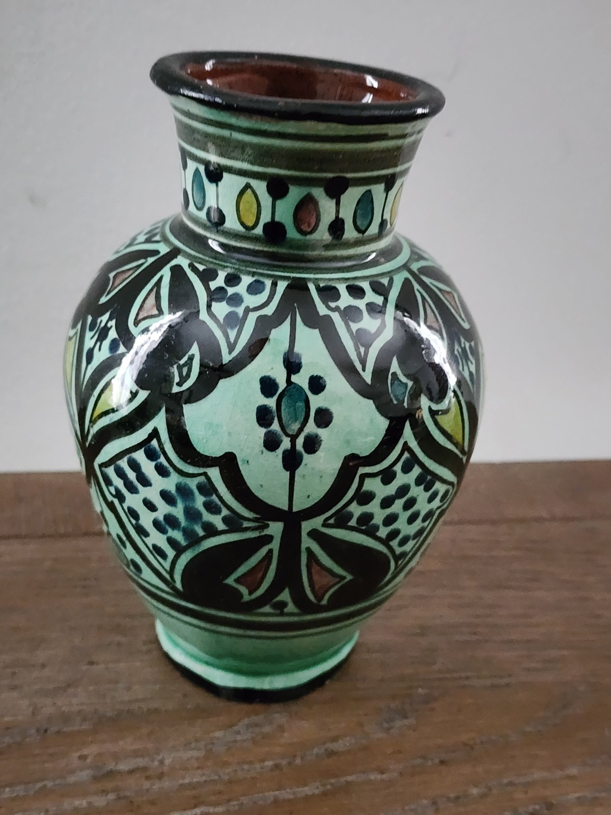 Vintage Signed Safi Moroccan Morocco Hand Painted Glazed Terracotta Vase 6.75″
