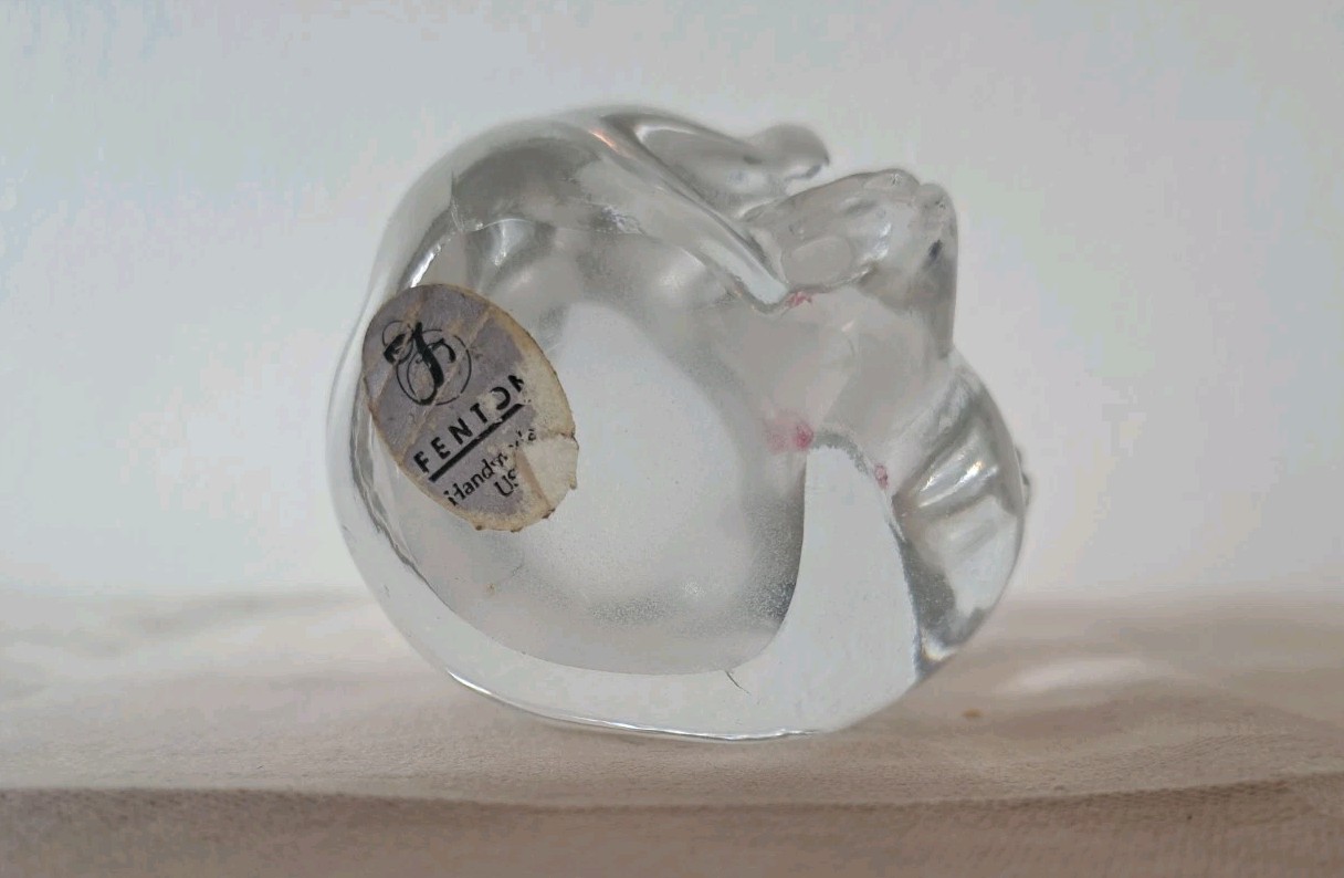 Fenton Art Glass Bear Paperweight Vintage 3.25 Inch