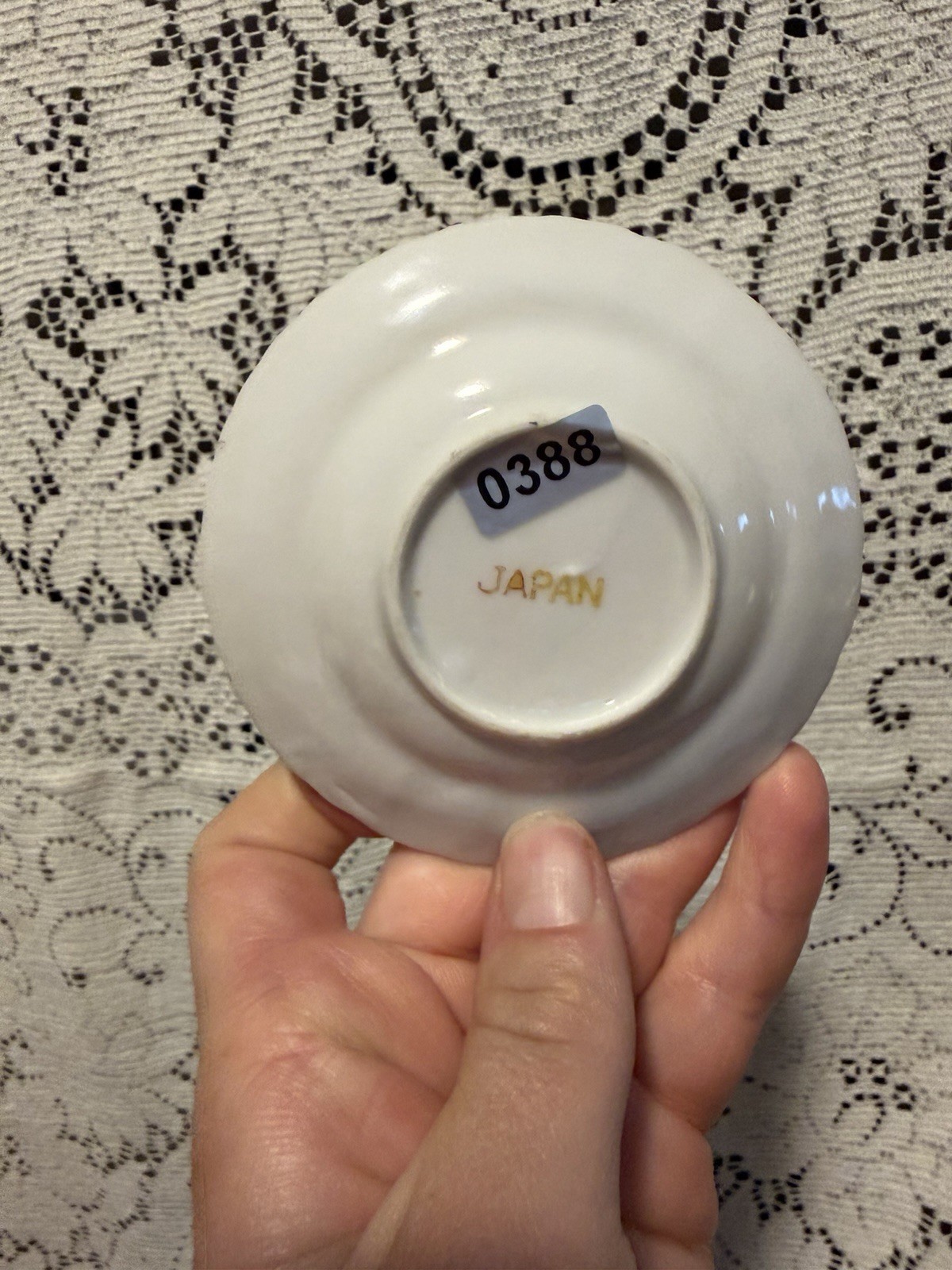 Japan Marked Porcelain Floral Round Decorative Ashtray White Pink Green