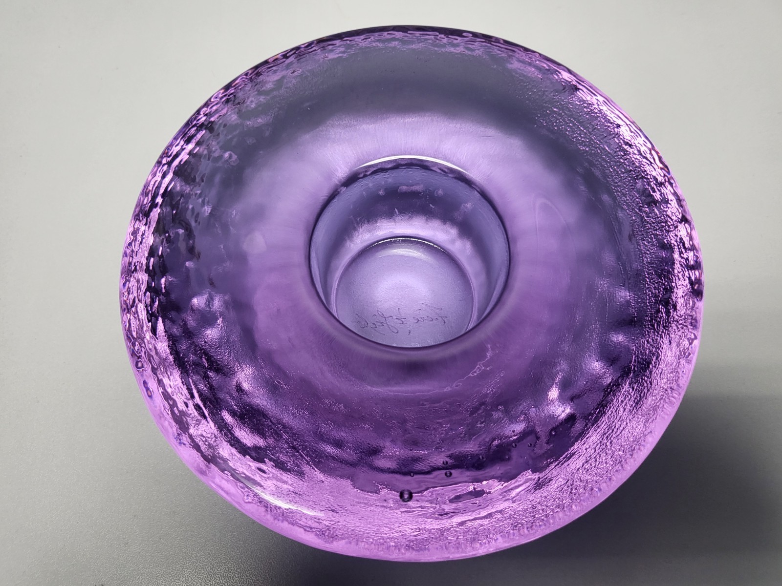 FIRE & LIGHT Neodymium Signed-Glass Tealight/Votive Candle Holder 6” WIDE
