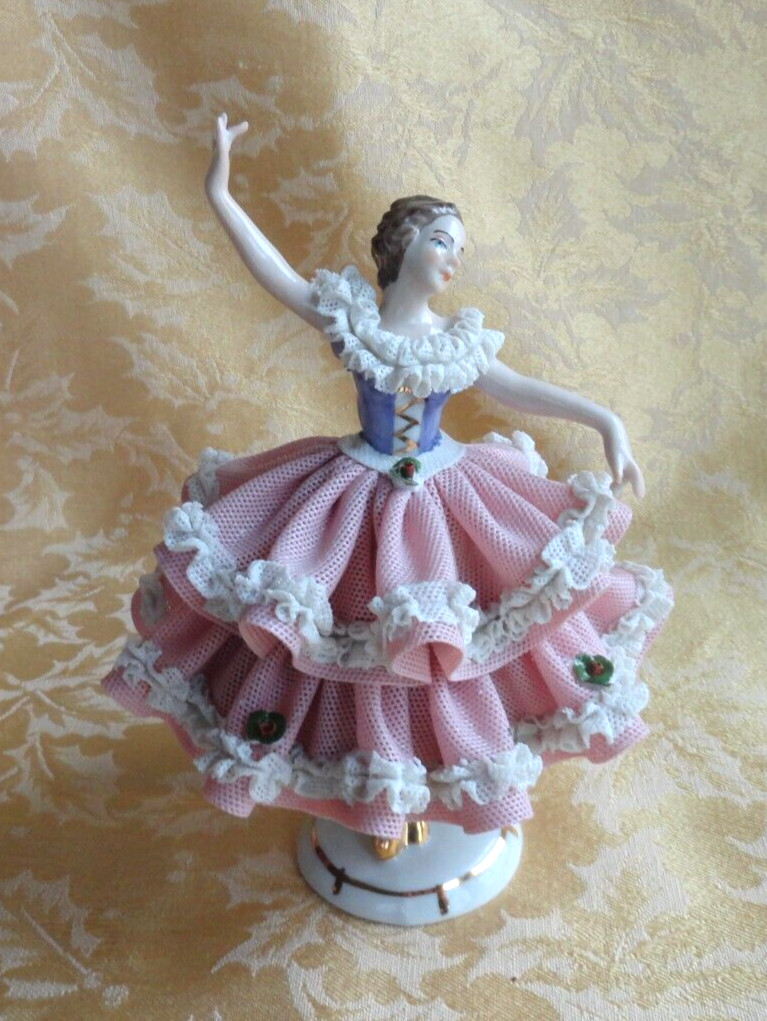 Dresden Art Lace Figurine Porzellanfabrik Wilhelm Rittirsch Germany 1950-1974