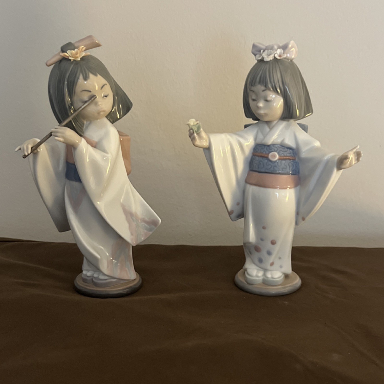 Lladró Porcelain Asian Children in Kimono Figurines White,Pink,Blue #6152,#6150