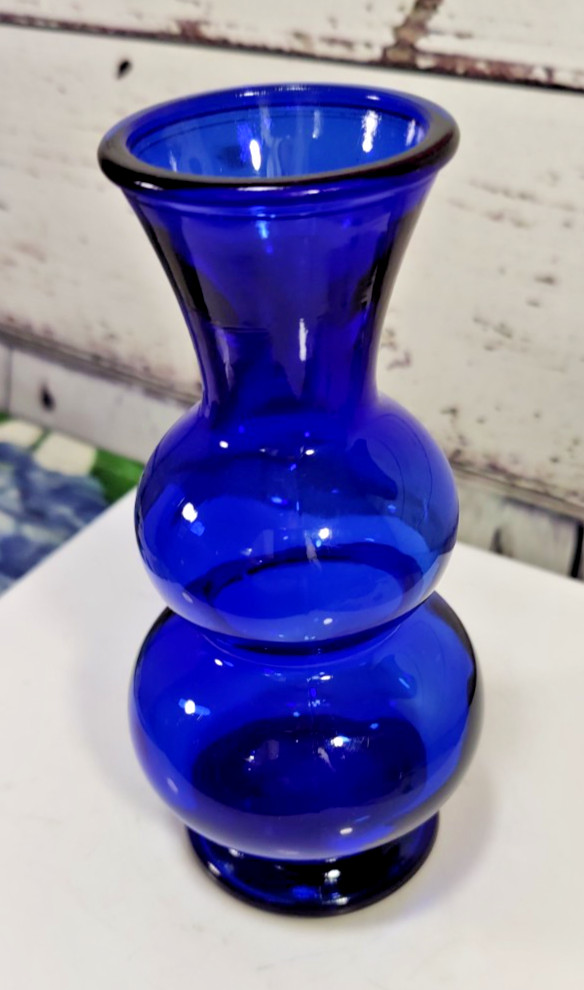 Vintage Cobalt Blue Glass Vase Pressed Glass 6 1/8″H Graduated Bubbles