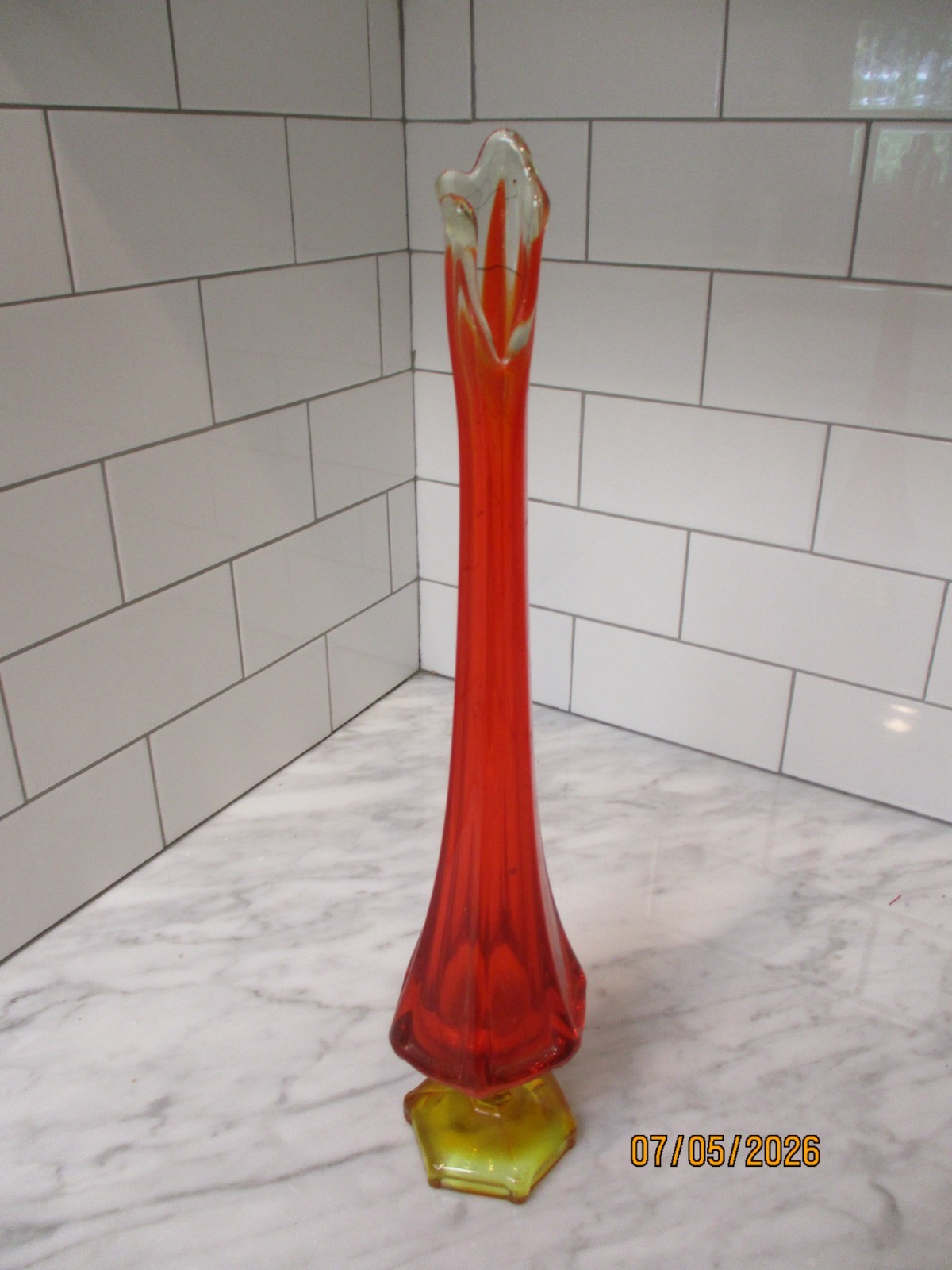 Vintage Viking MCM Orange Amberina Swung Vase 14 3/4 i Inches Hexagon Foot