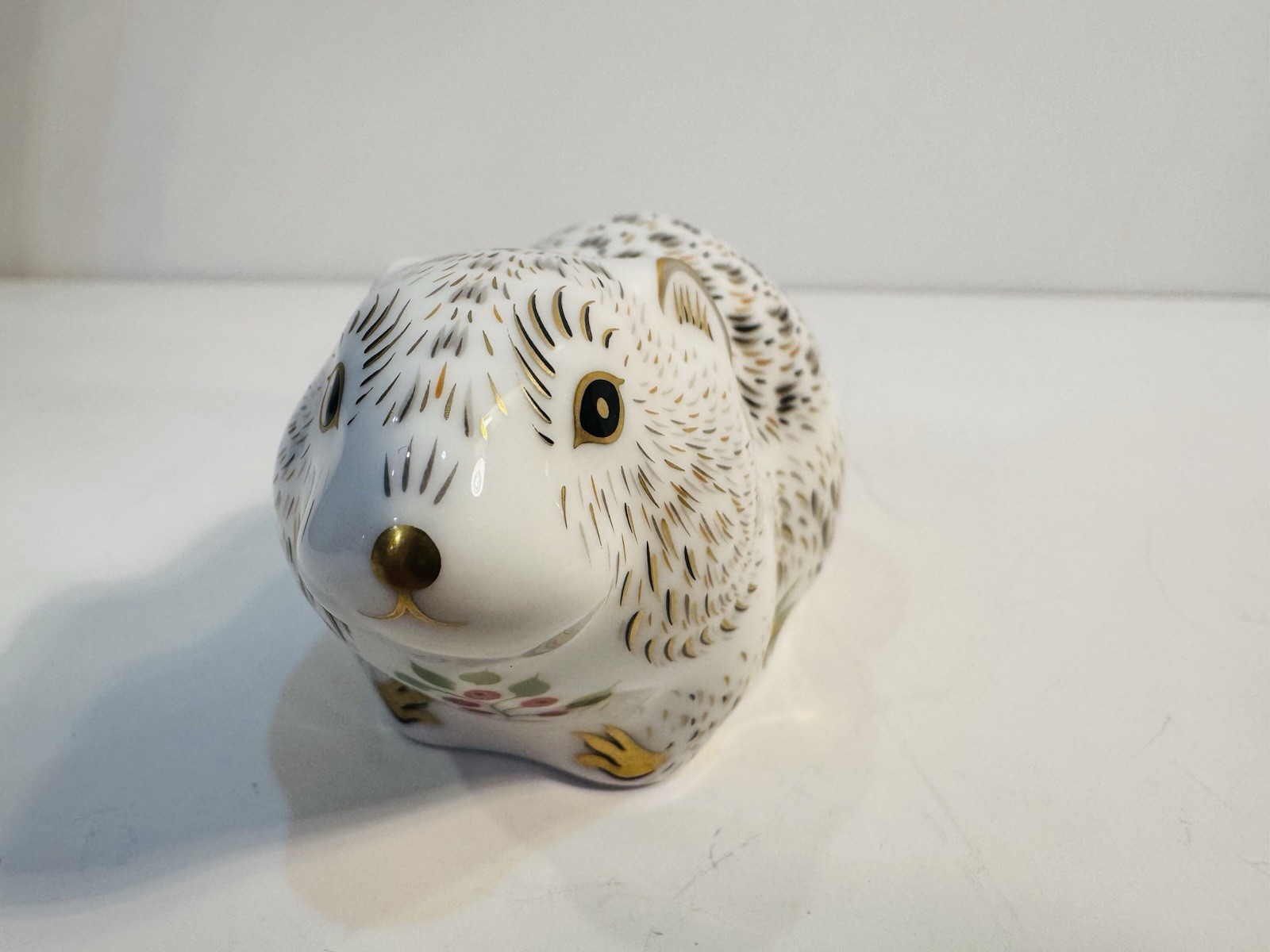 Royal Crown Derby Collectors Guild River Bank Vole Gold Stopper Mint In Box