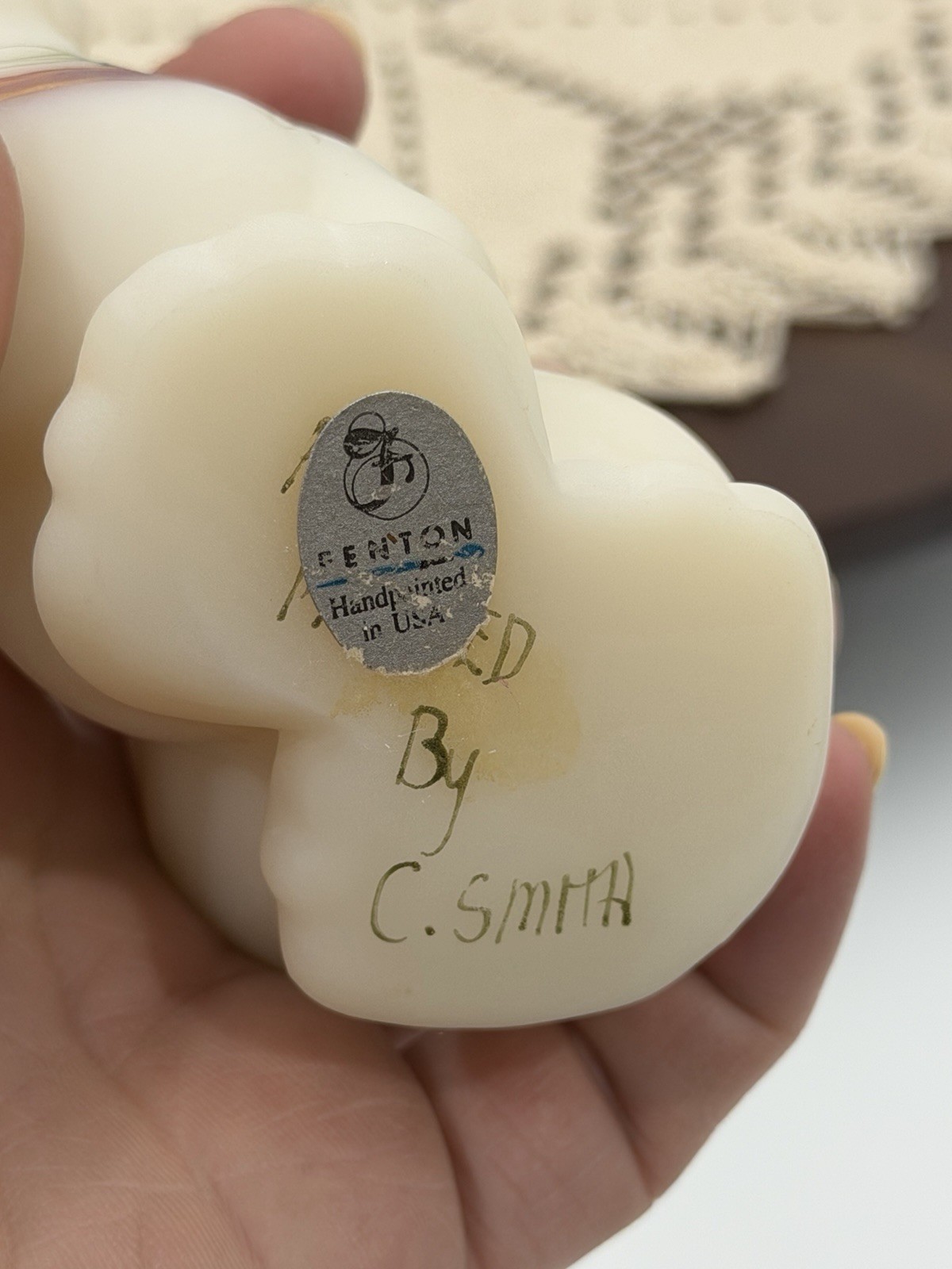 Fenton Hand Painted Polar Bear Figurine Signed w/ tag Pinecones Ribbon C. Smith