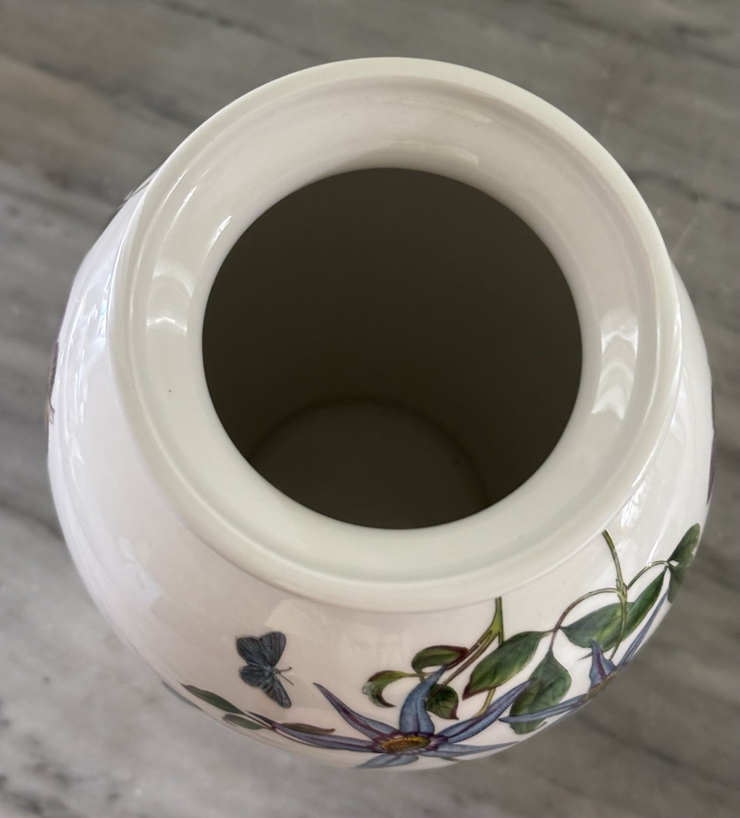Portmeirion Botanic Garden 8 3/8″ Clematis Florida Flower Vase