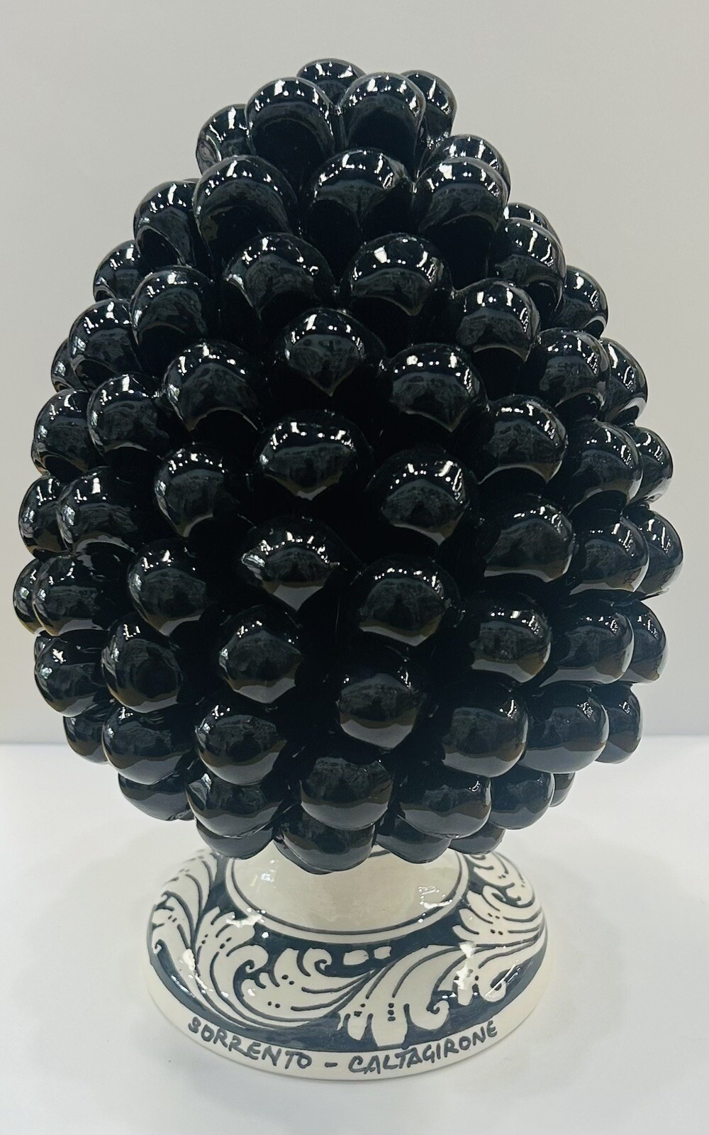Caltagirone Sicily – 8,1/2’’ Pine Cone Made And Painted by Hand in Italy