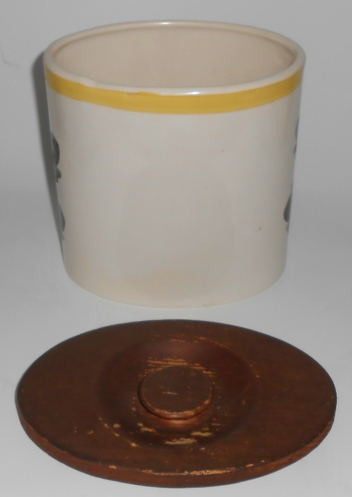 Bauer Pottery Fruit Decorated Small Flour Canister W/Lid