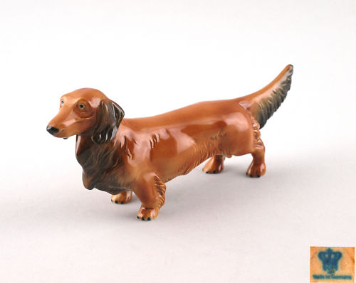 9942144 Porcelain Figurine Wagner & Apel Longhair – Dachshund Dog 8 5/16×3 1/2in