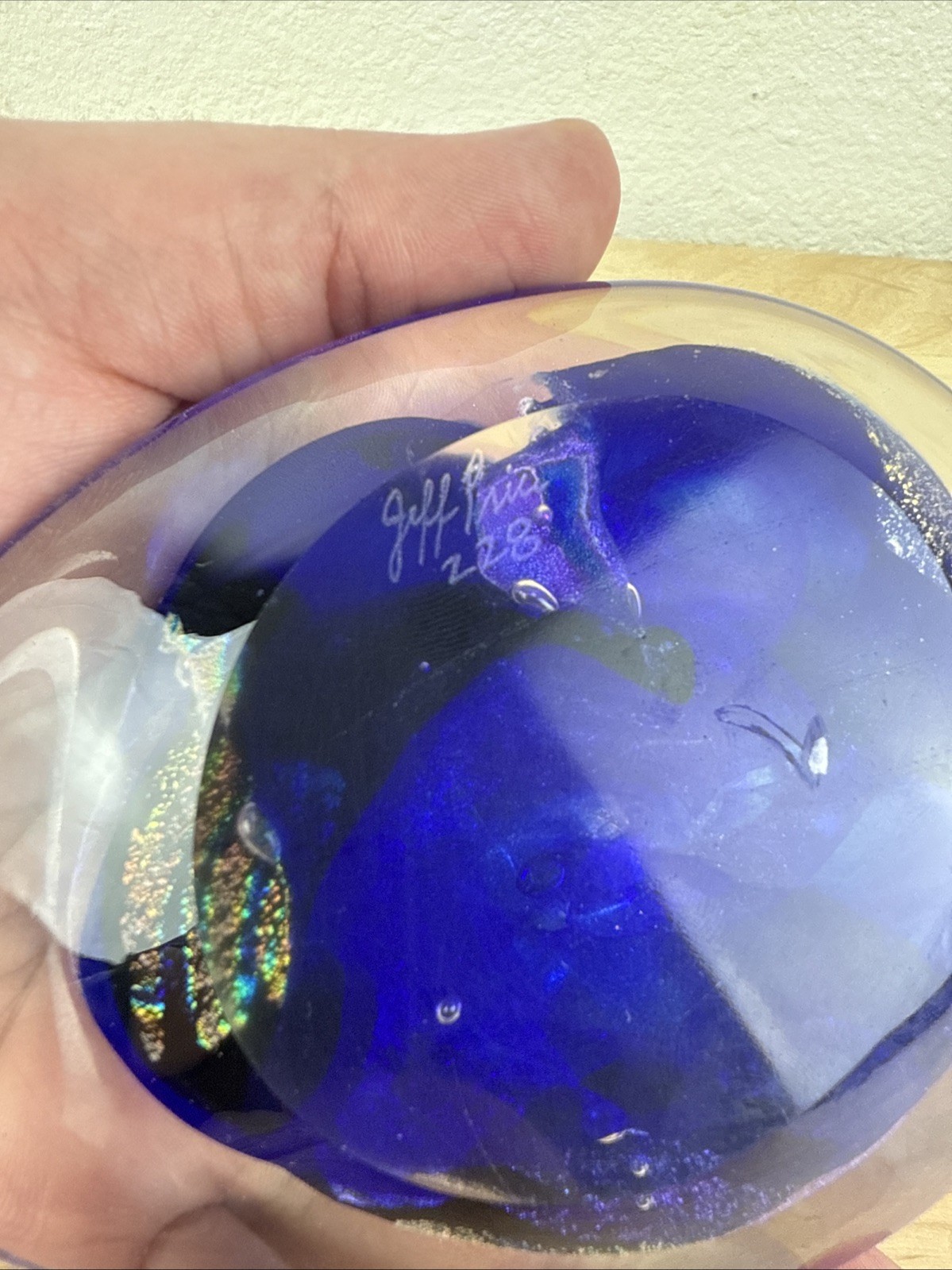 Vintage Jeff Price Iridescent Egg Art Glass Paperweight Ocean Fish Water Signed