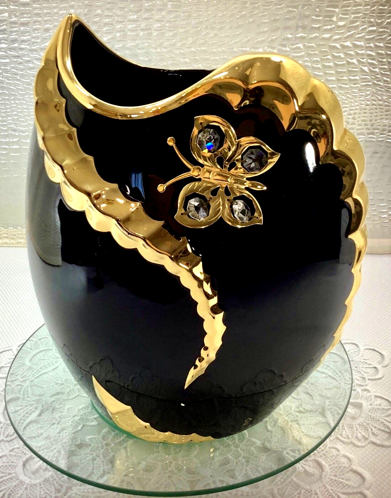 BC Creazioni Dipinto a Mano Signed 12” Black Gold Gilt Encrusted Vase Crystals
