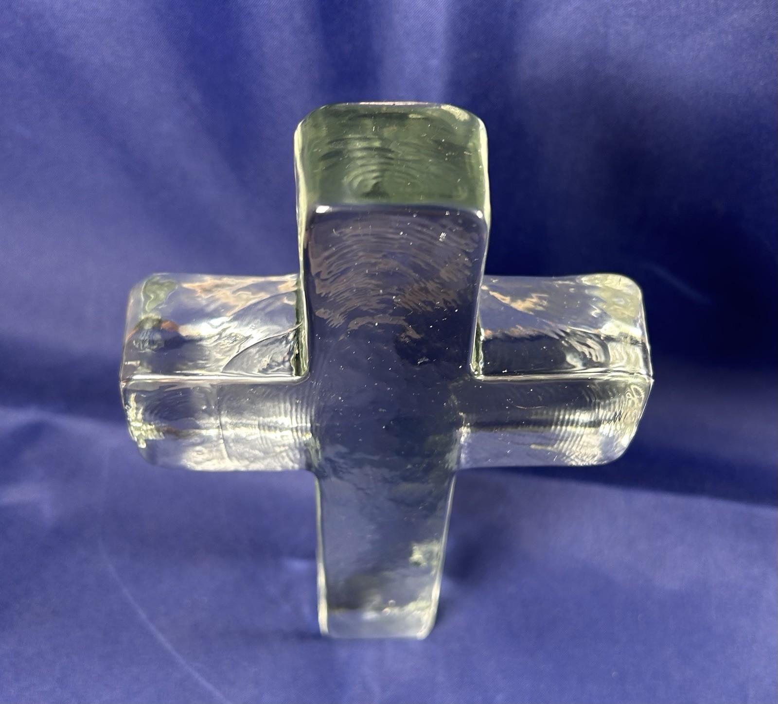 Heavy Thick Block Glass Cross 5.25″ Standing Ice Style Paperweight Decor