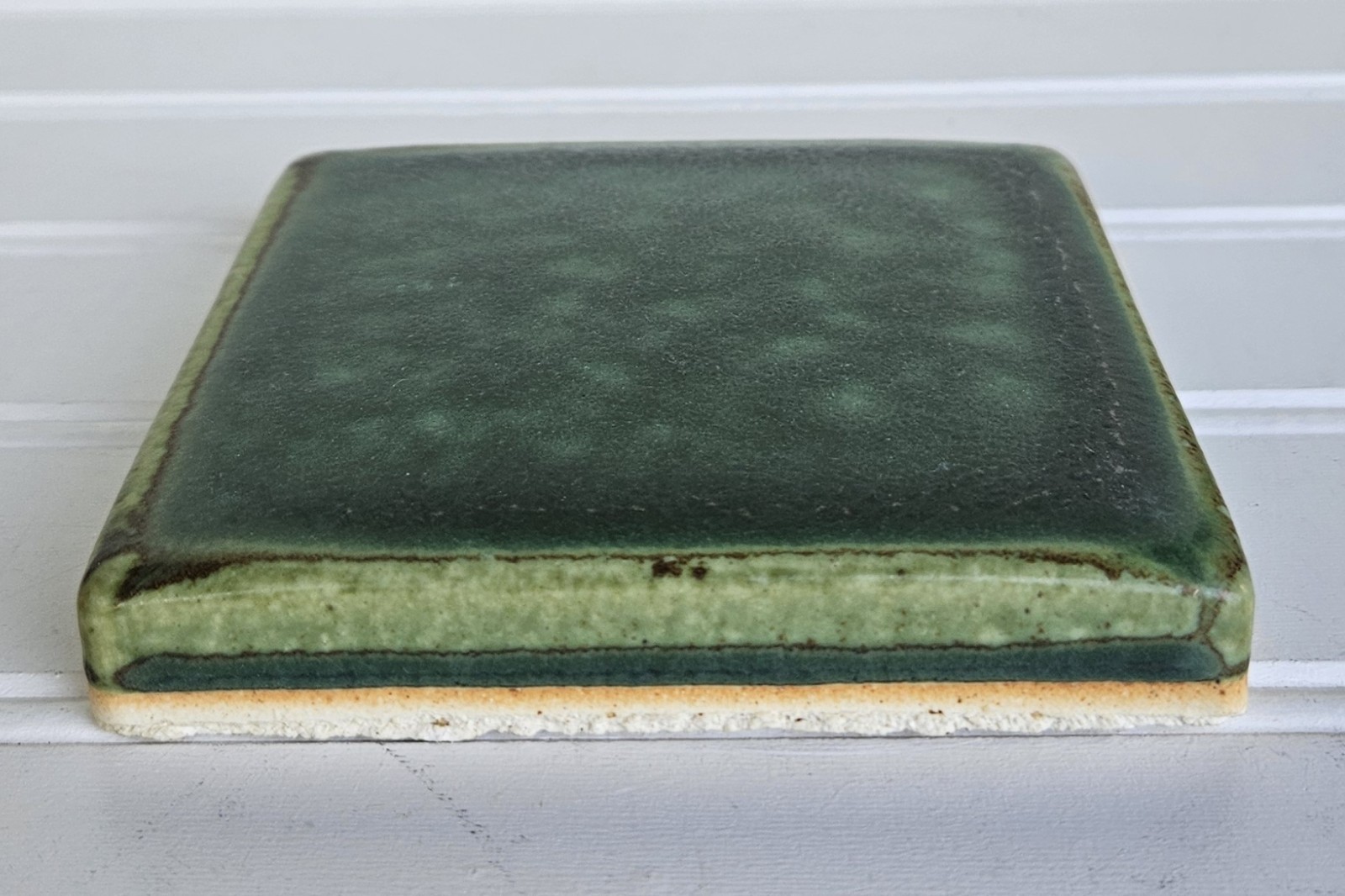 Motawi Tileworks Tile Laurel Green Glazed Matte Ann Arbor Michigan 4×4 T-8