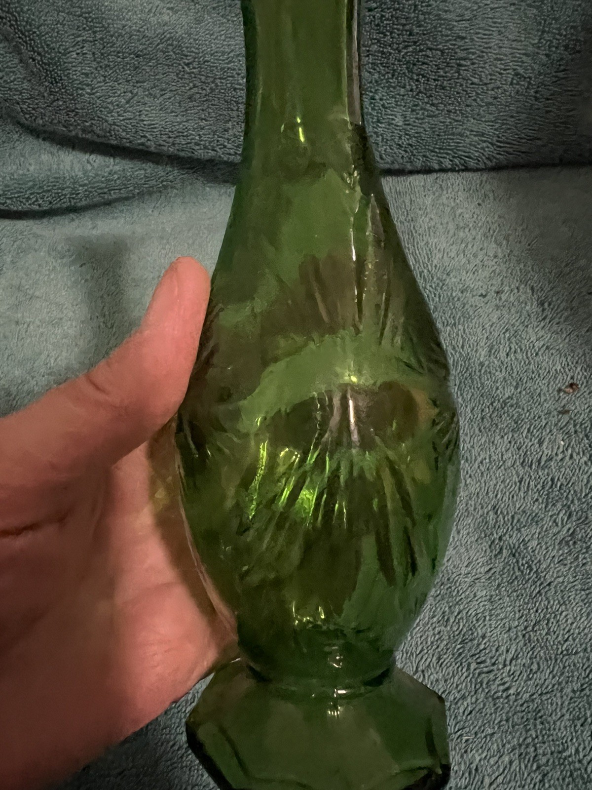 VTG Dark Green 7” Glass Bud Vase Starburst Impressions Octagonal Base
