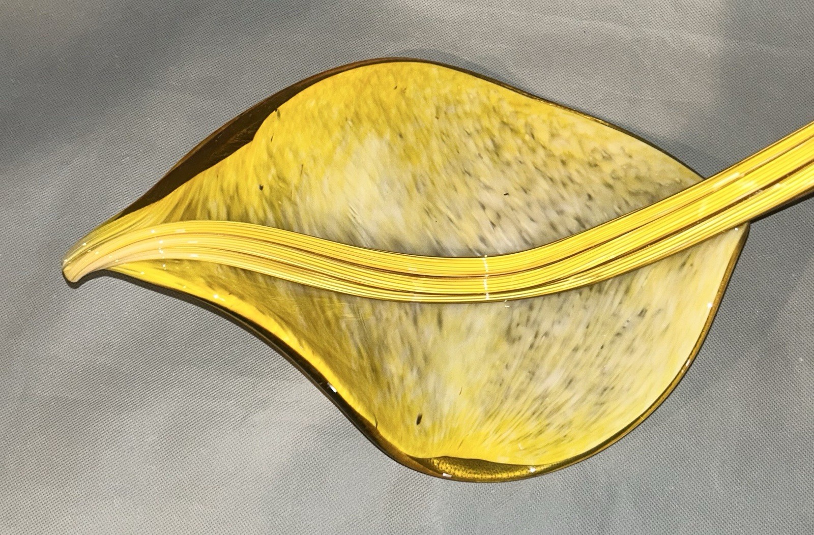 Vtg Leaf Form Sculpture Murano Style Art Glass Hand Blown 18″ Hanging Yellow