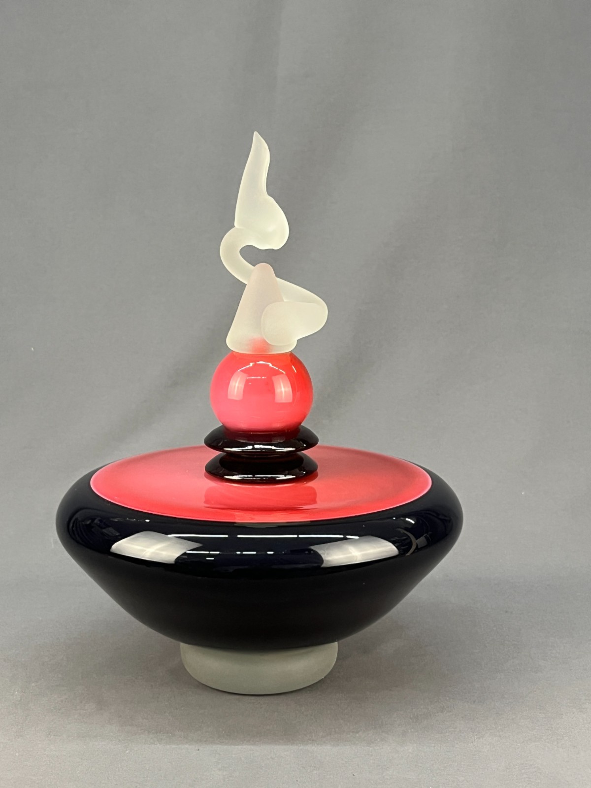 Eric Bladholm Art Glass 12 ¾” Round Sphere Vessel : MINT