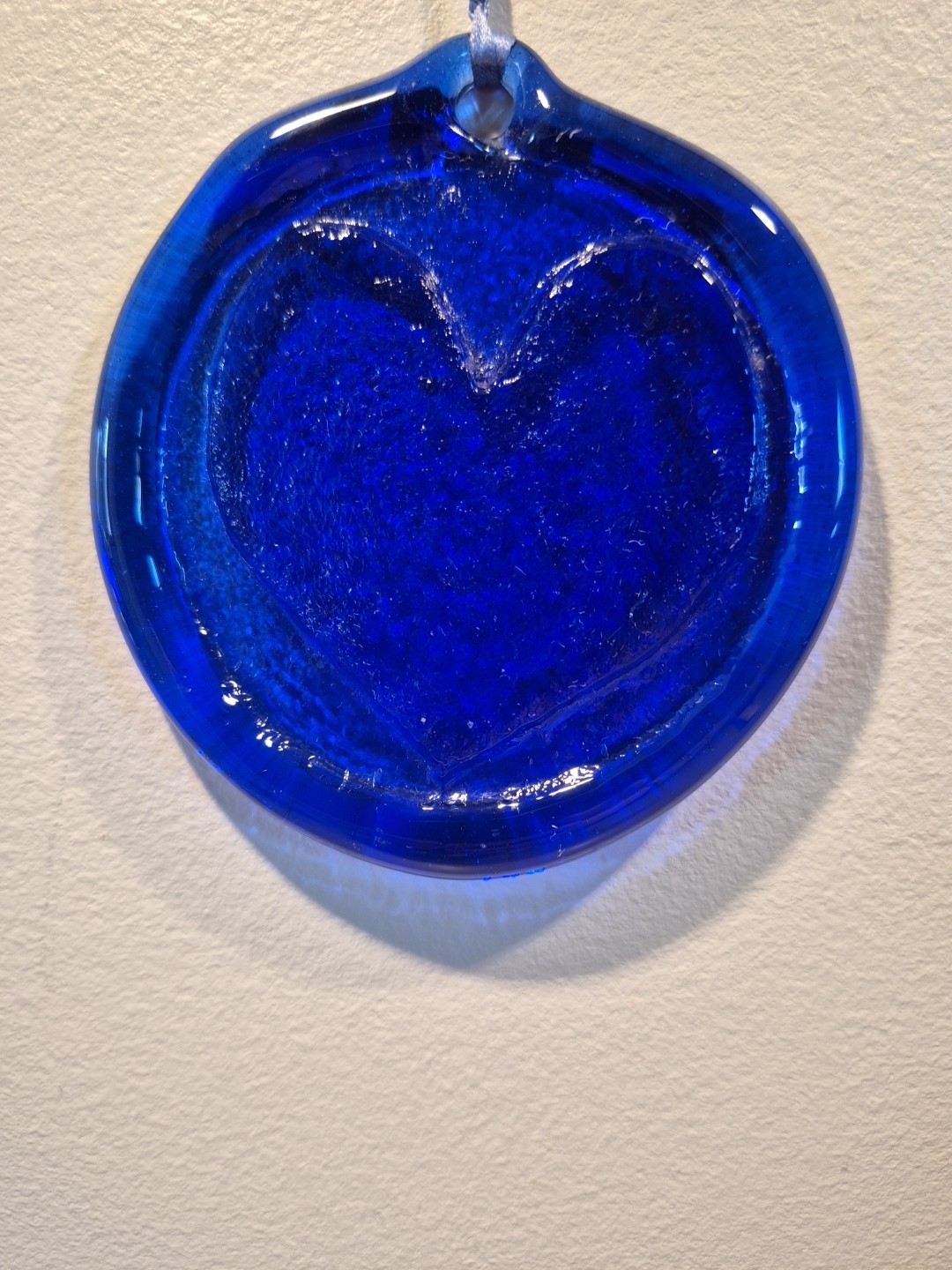 2 Blue Heart Suncatcher Medallion Pressed Art Glass 4″ Vintage Rare Unique Gift