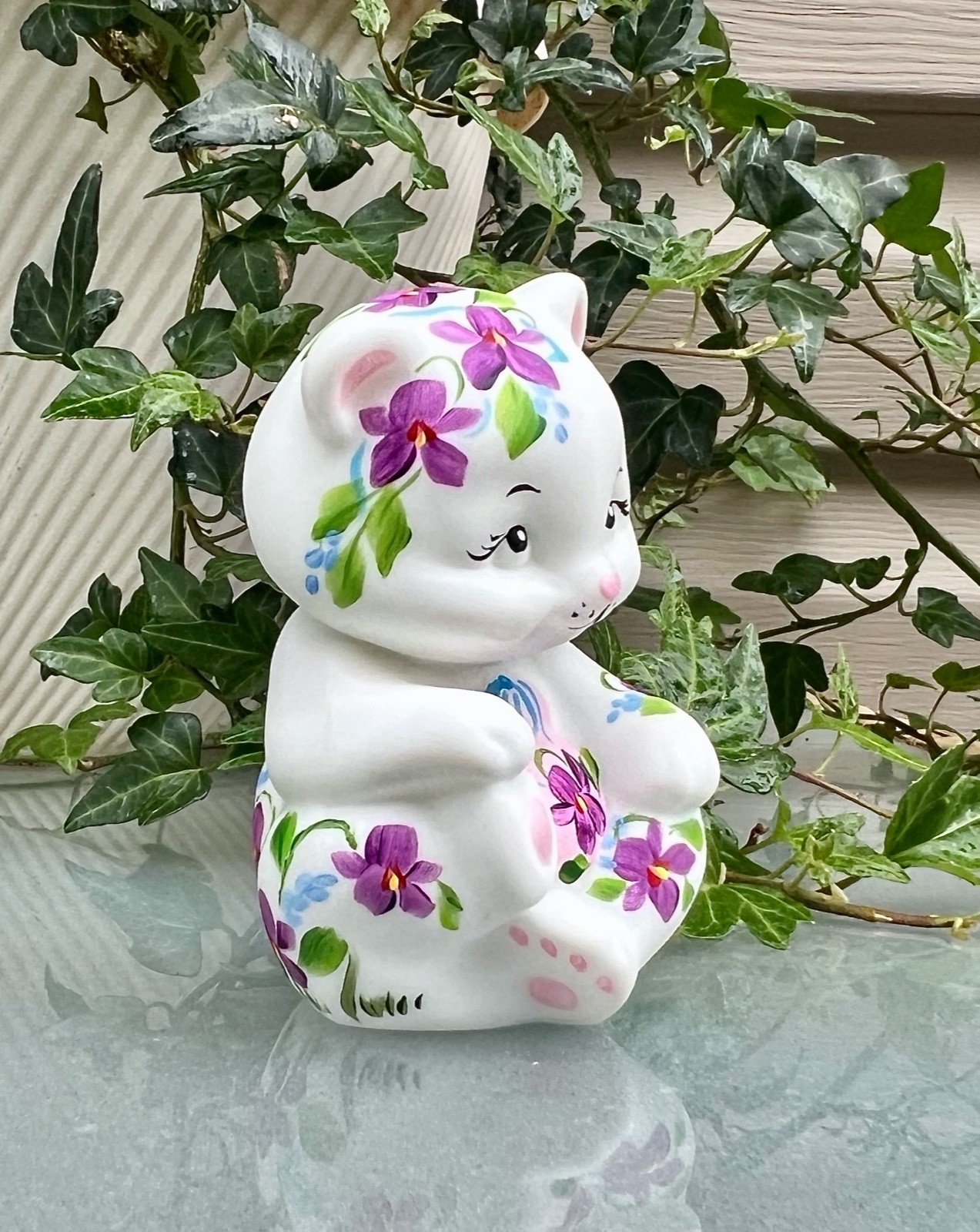 Exc OOAK Fenton/Mosser**VIOLETS ON SNOW” BEAR FIGURINE w/MOUSE** R Worstell 2025