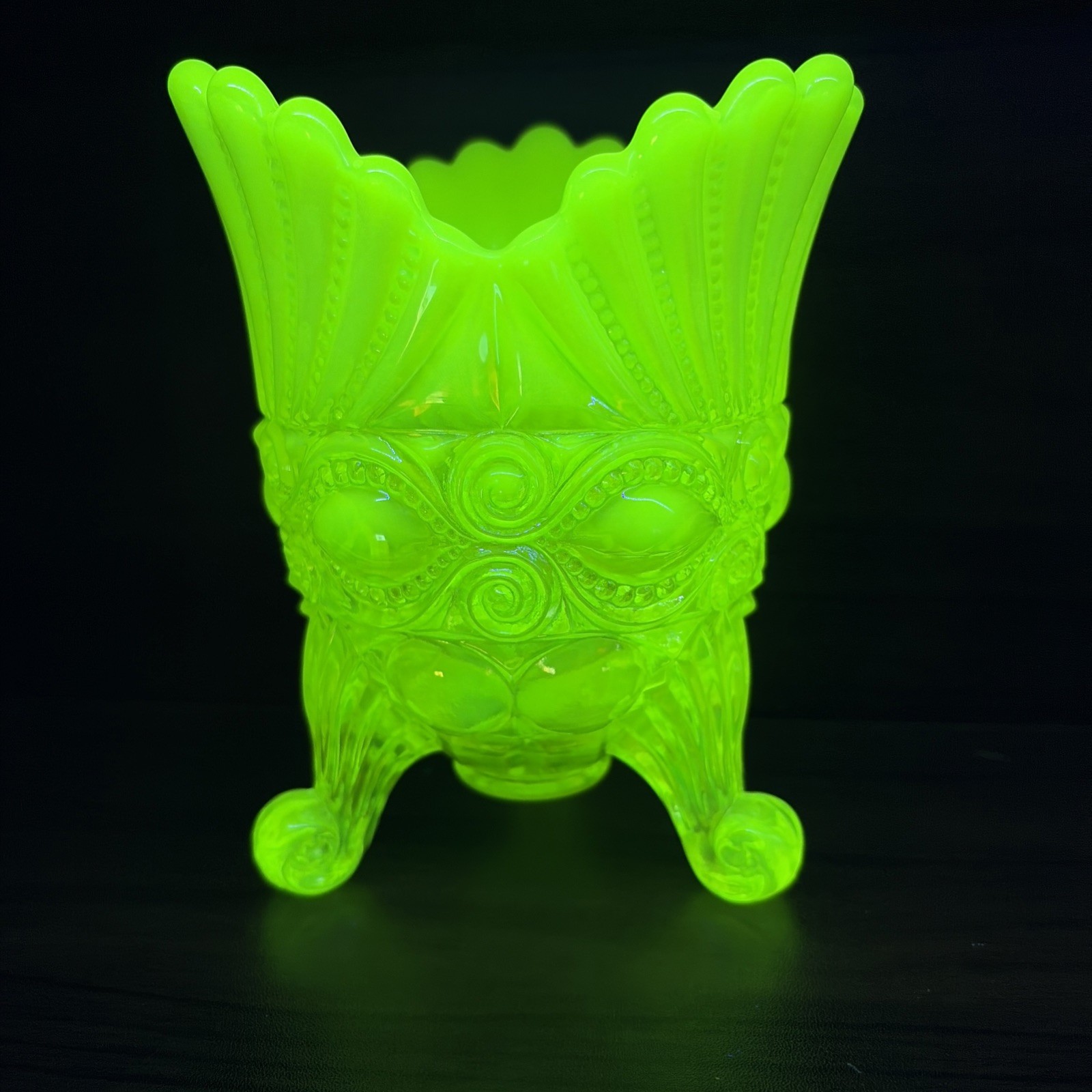 Mosser Eye Winker Spooner Vase 6″ Vaseline Opalescent Iridescent LE 42/200 2005
