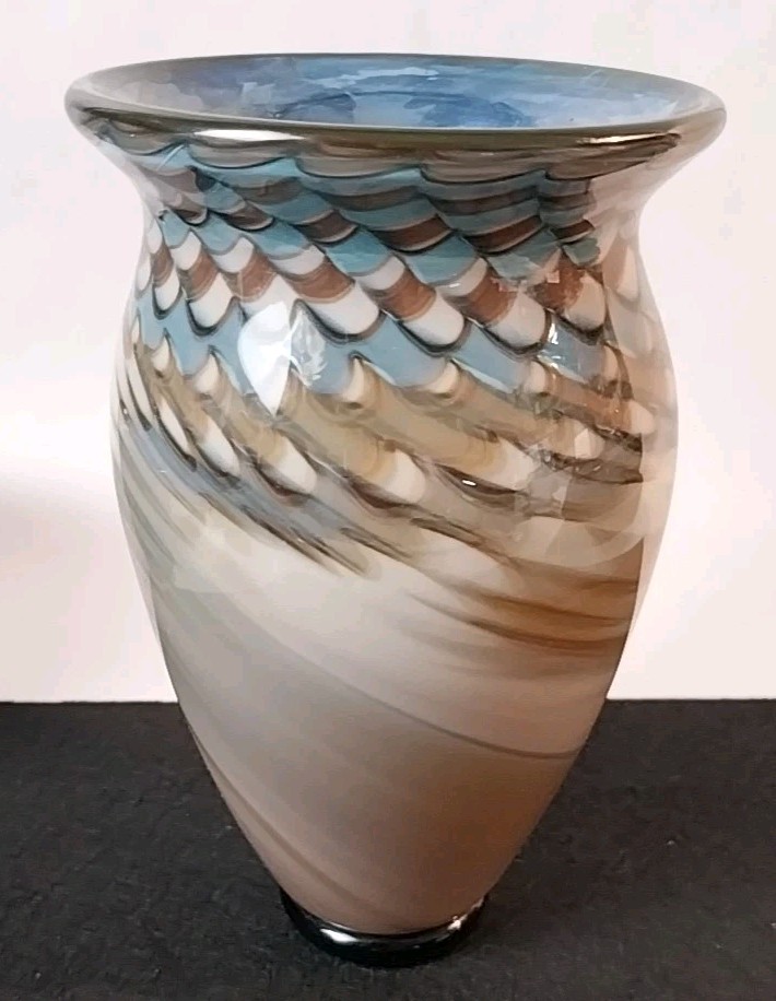 VTG Signed Nancy Freeman Art Glass Vase Peacock Feather 6.5″ Amazing & Perfect!!