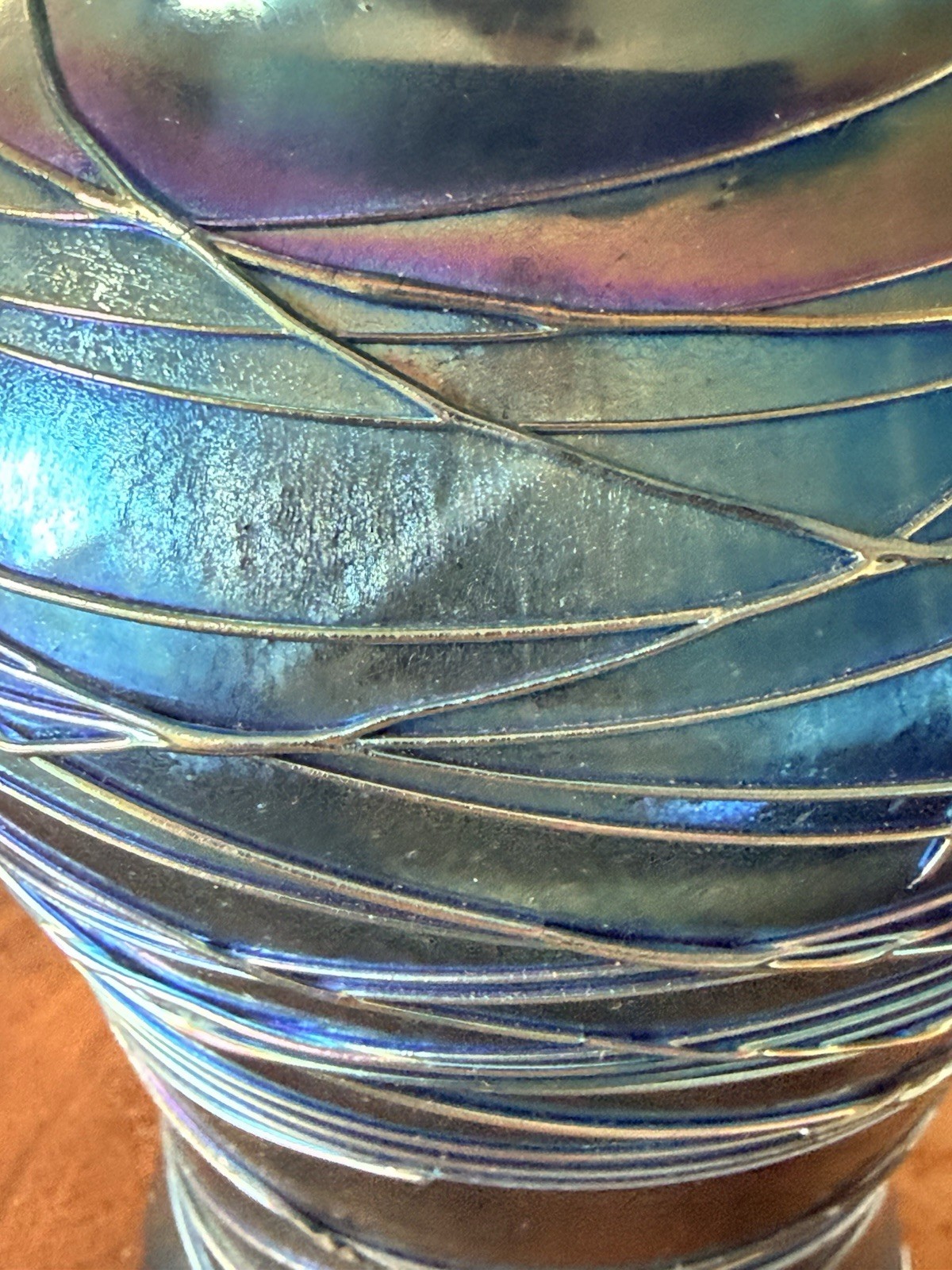 Signed Oakbrook Esser Threaded Blue Iridescent Art Glass Vase 1989