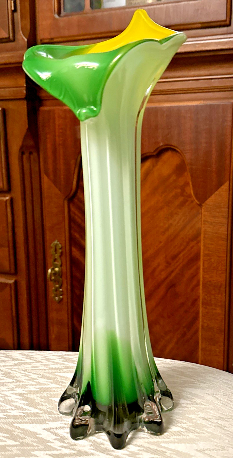 Vintage Murano Jack in The Pulpit Bud Vase 12″ Venitian Art Glass Green Yellow