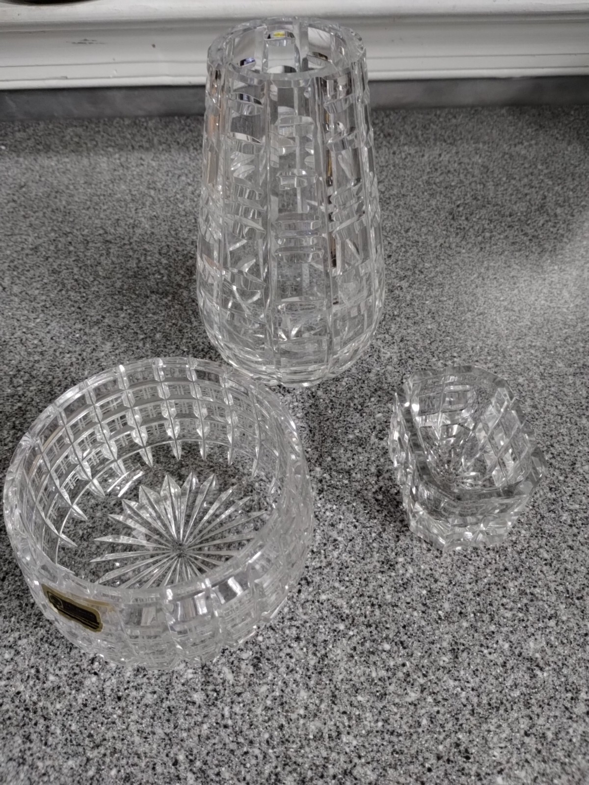 1 Waterford Crystal 7″ Vase Tralee Pattern, 1candy Bowl, 1 Candle Holder