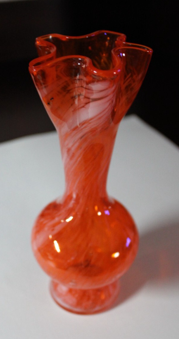 Vintage Red Orange White Swirl Bud Vase with Scalloped Top 6.5″