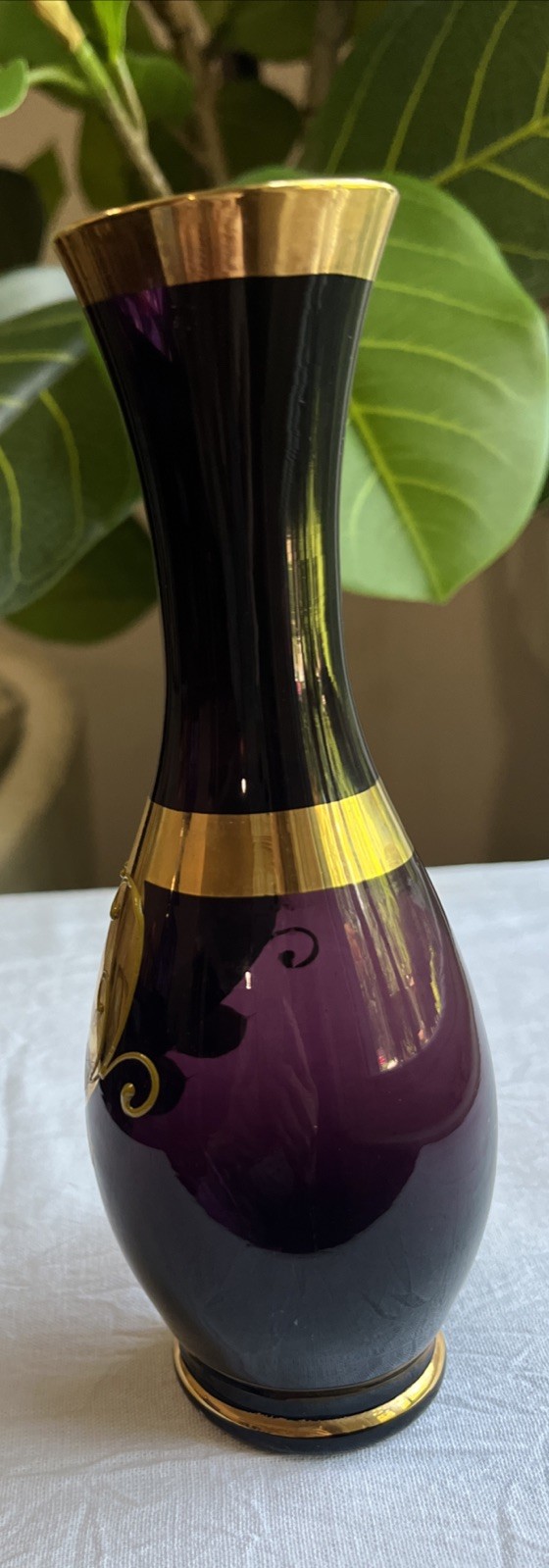 Vintage ‘Royal Quality Japan’ Amethyst Art Glass Bud Vase Gold Gilt Enamel Decor