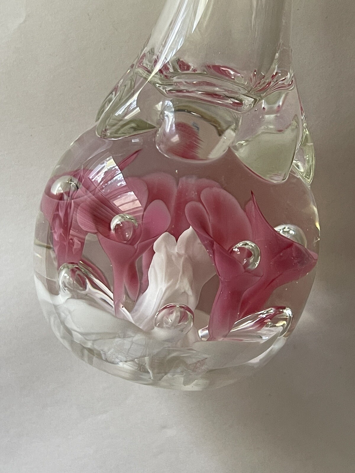 Joe St Clair ~PINK TRUMPET FLORAL~ HAND BLOWN BUD VASE Paperweight FLORAL