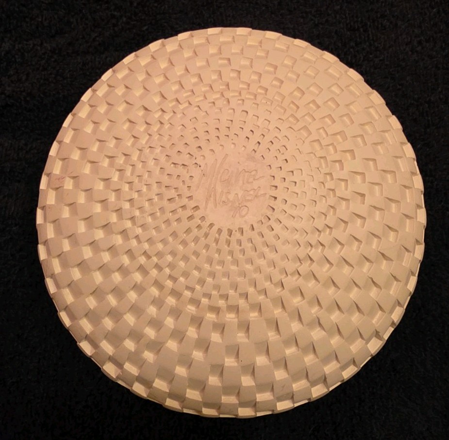 Michael Wisner Studio Pottery, White Sculptural Vessel. Signed. spoke patern