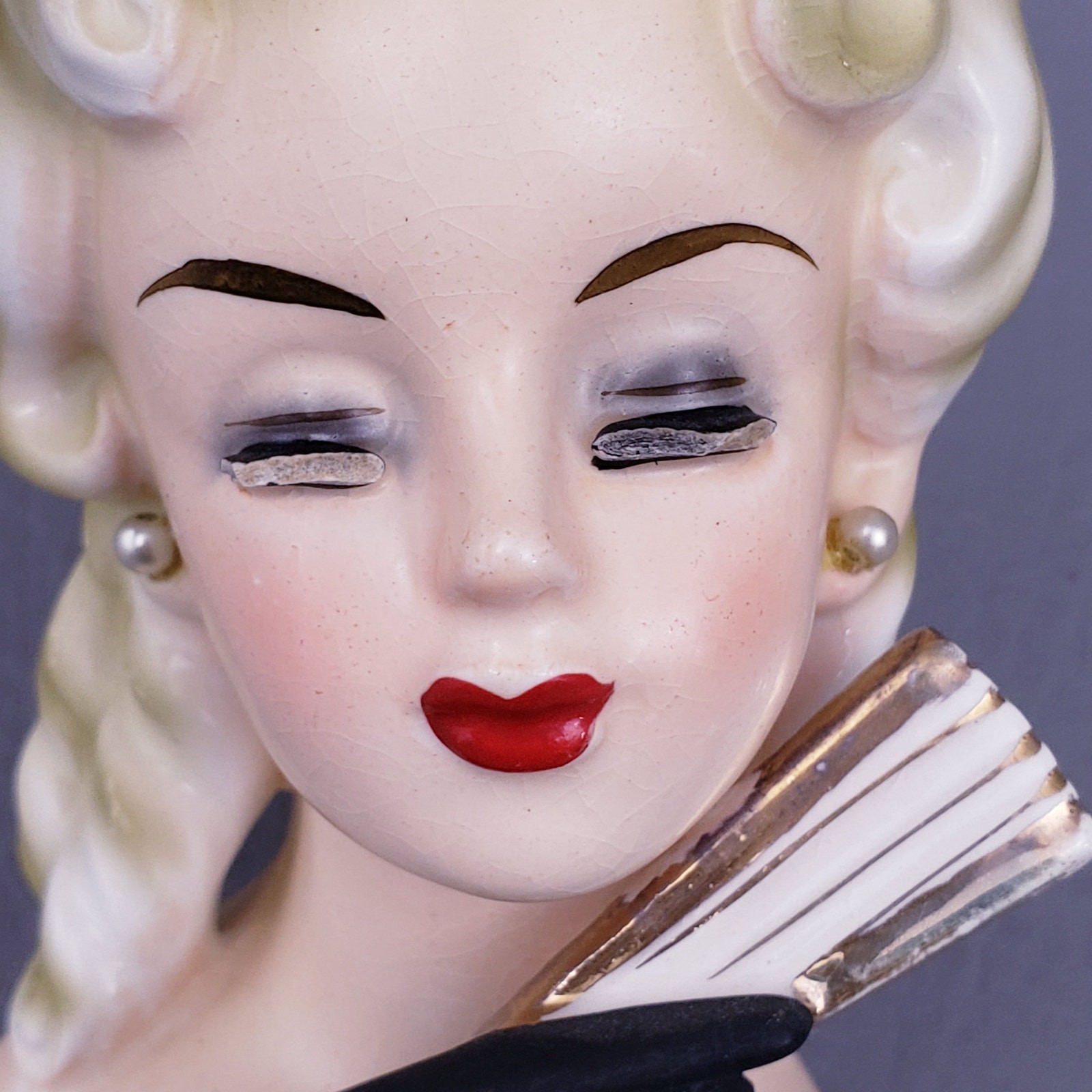 Vintage Inarco E-1610 Lady With Earrings Fan Head Vase 1964 *Damaged/Flaws*