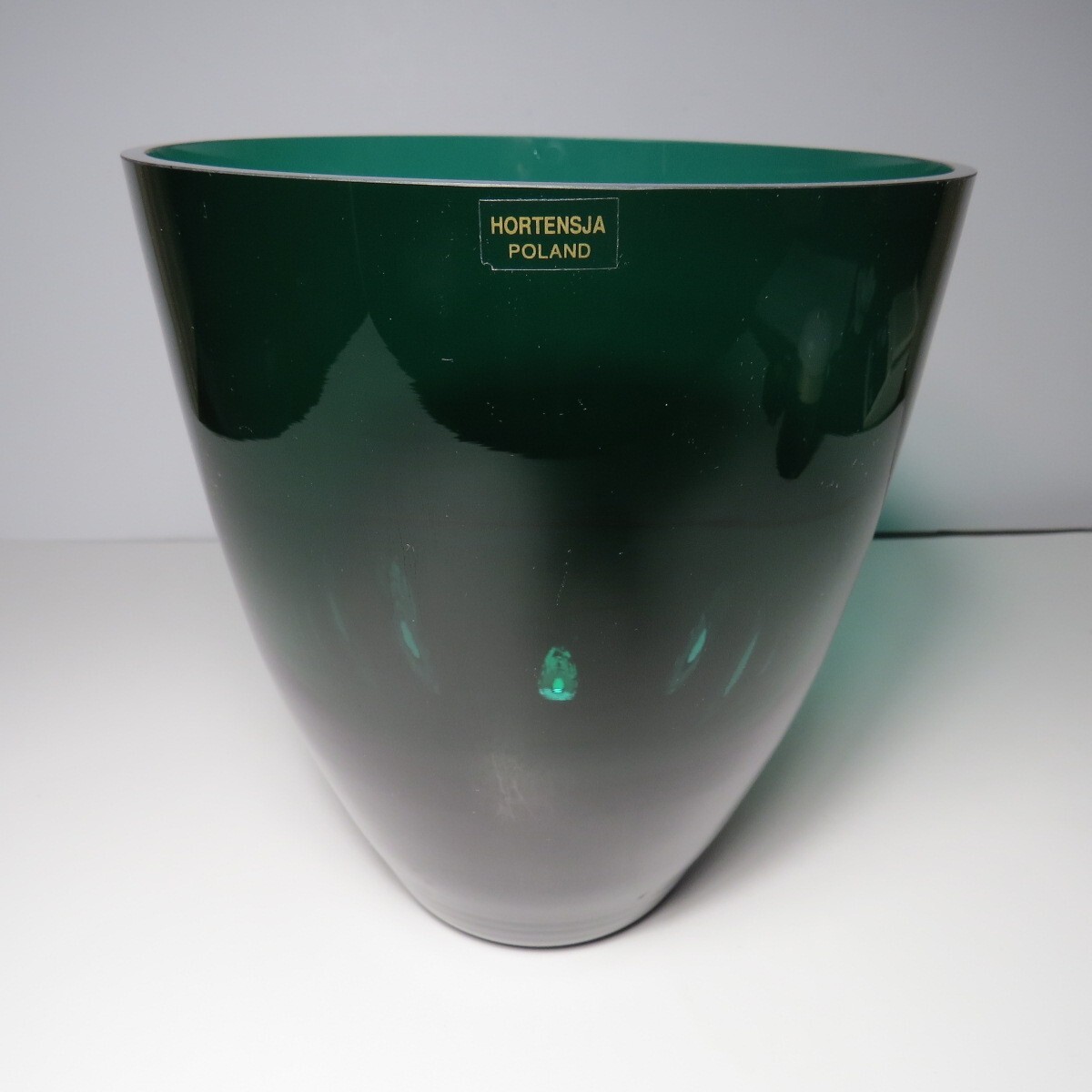 Hortensja Poland Green Art Glass Vase 7 1/4″ Tall