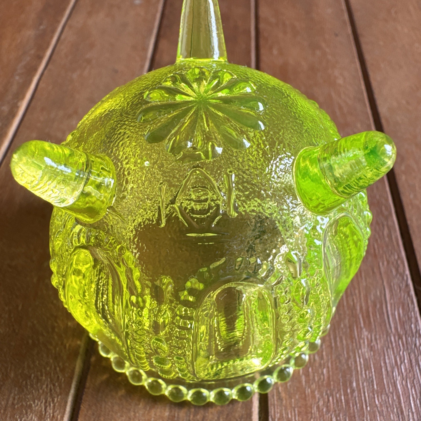 Boyd Vaseline Uranium Glass Gypsy Pot Toothpick Holder Cauldron Tripod UV Glow