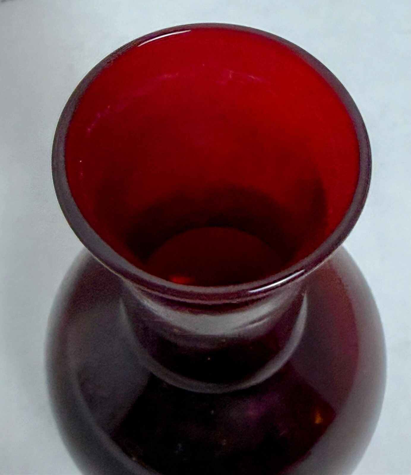 Vintage Ruby Red Glass 4″ Miniature Hand Blown Glass Bud Vase – R
