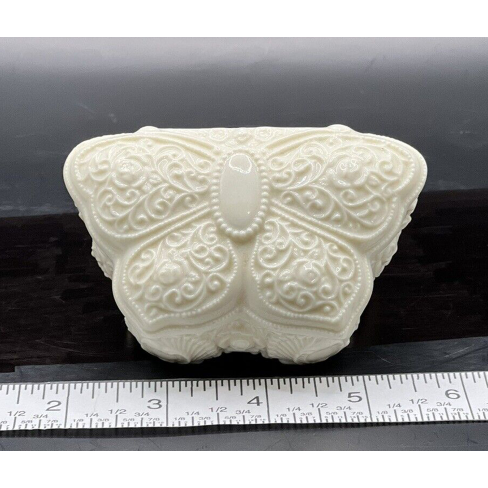 Andrea by Sadek Butterfly Moth Lidded Ceramic Trinket Dish Vine Design Vintage