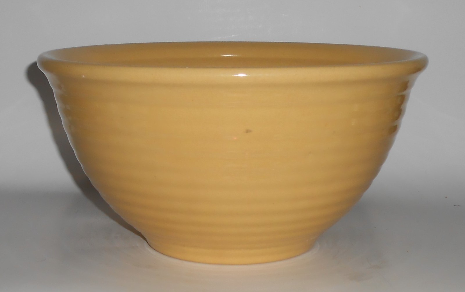 VINTAGE Bauer Pottery Ring Ware RARE Ivory #9 Inside Ring Mixing Bowl