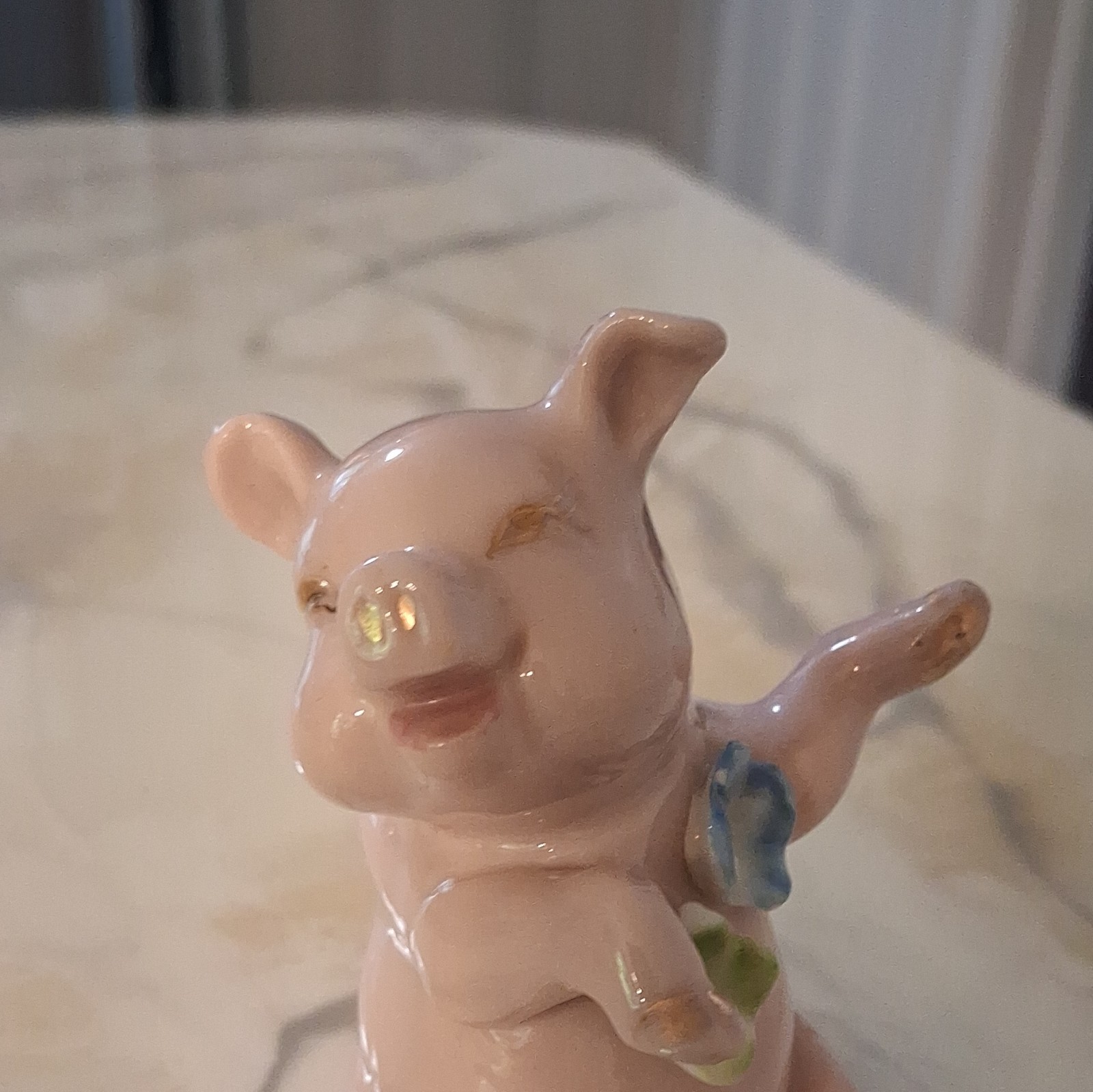 Pink Glossy Ceramic Pig Figurine w/ Blue & Green Flower Detail, Decorative