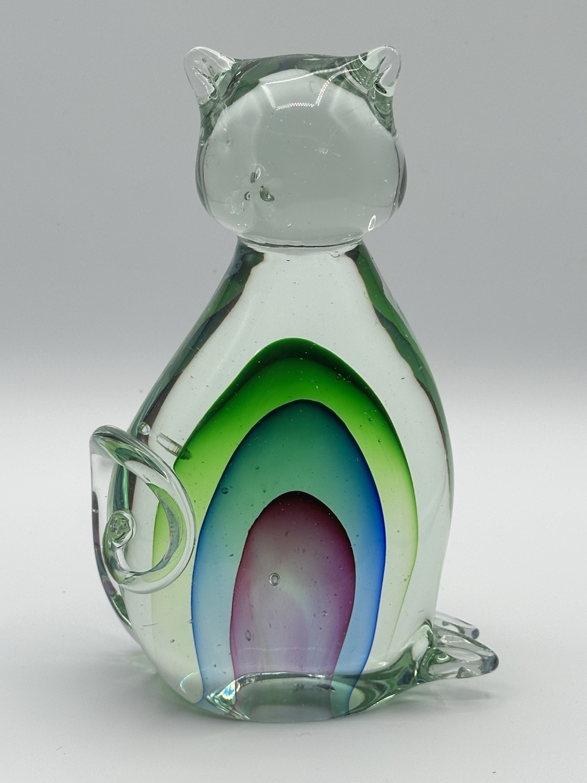Sommerso Art Glass Cat Sculpture 7 5/8” Tall Burgundy Blue Green In Clear