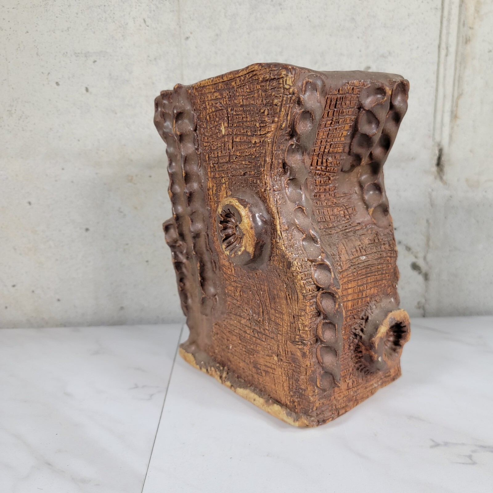 Vtg Hobbyist Handmade pottery Octopus Underwater planter pot decor heavy fish