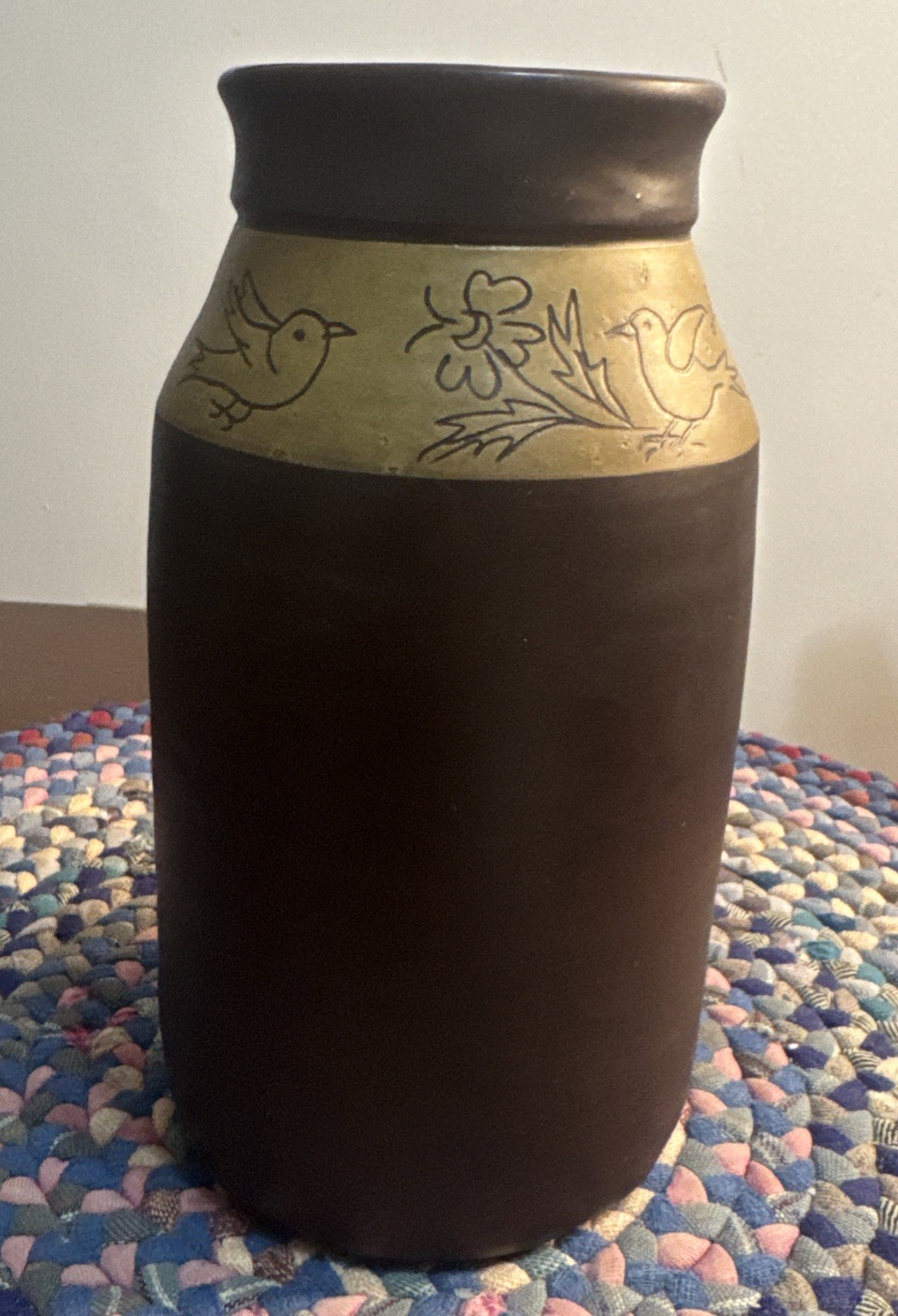Red Oaks Pottery American Redware 9″ Vase Birds & Vines Pam Armbrust Easton IL
