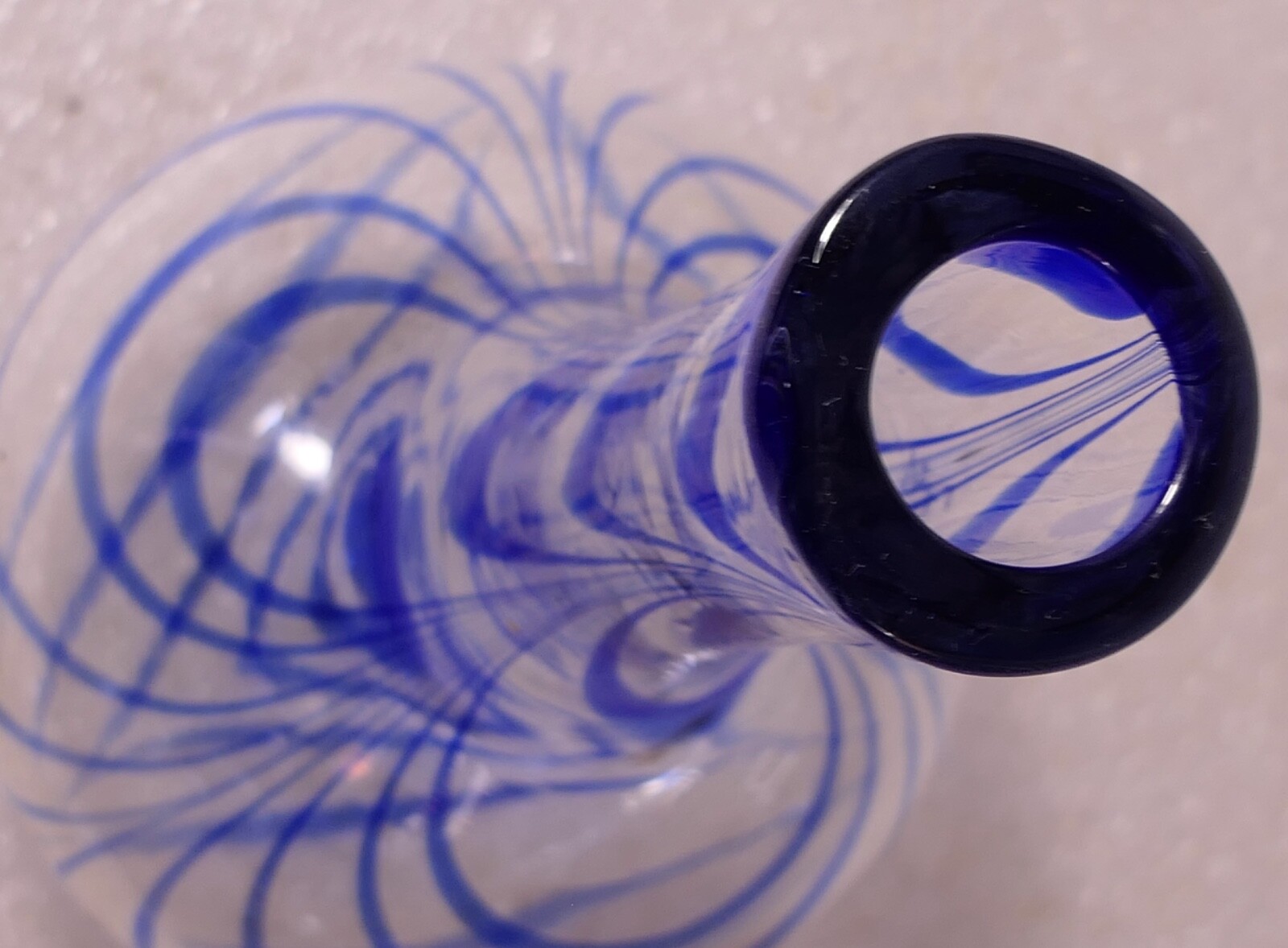 MUSEUM OF MODERN NEW YORK ART GLASS SIGNED MMA VASE BLUE SWIRL