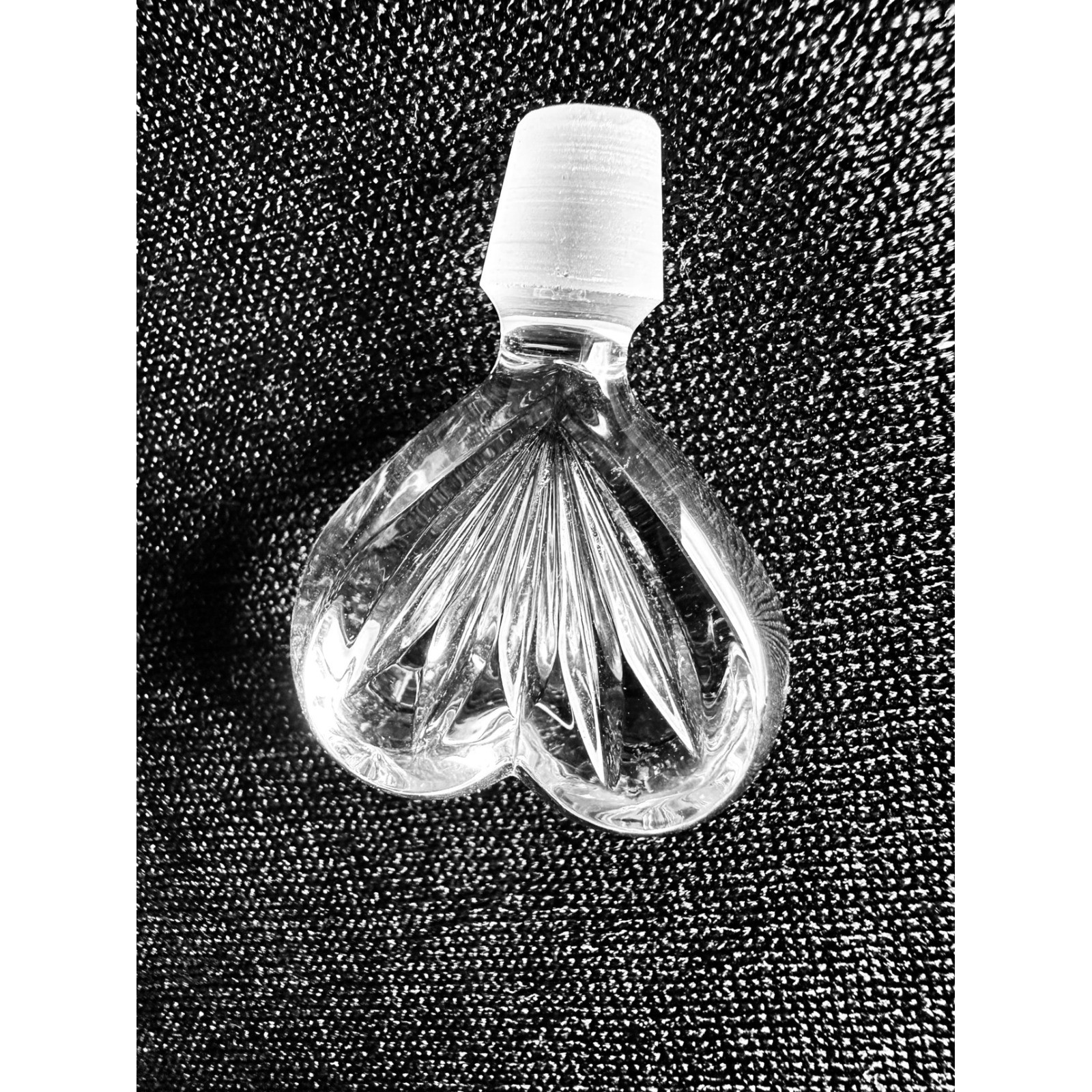 Marquis by Waterford Crystal Heart Stopper Perfume Bottle Made in Czech Republic