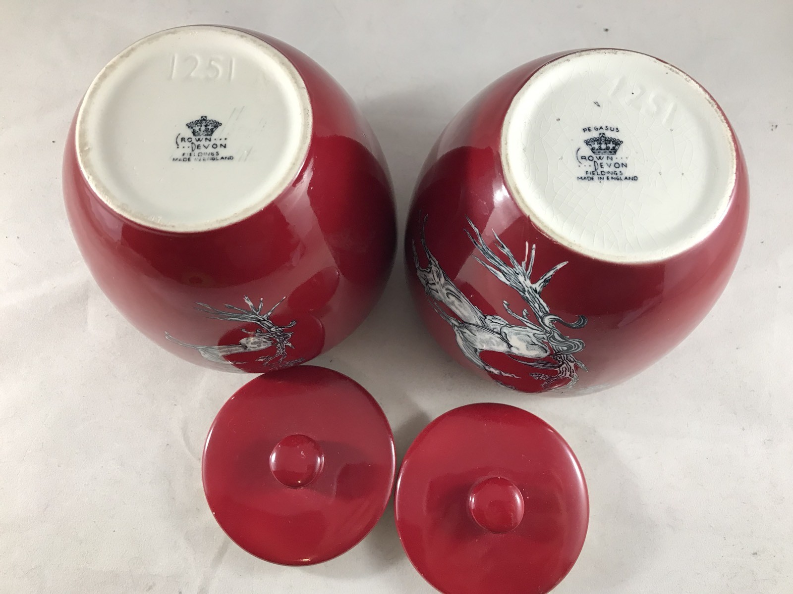 Crown Devon Fieldings Red & White Pegasus Horse Ginger Jar / Urn / Vase